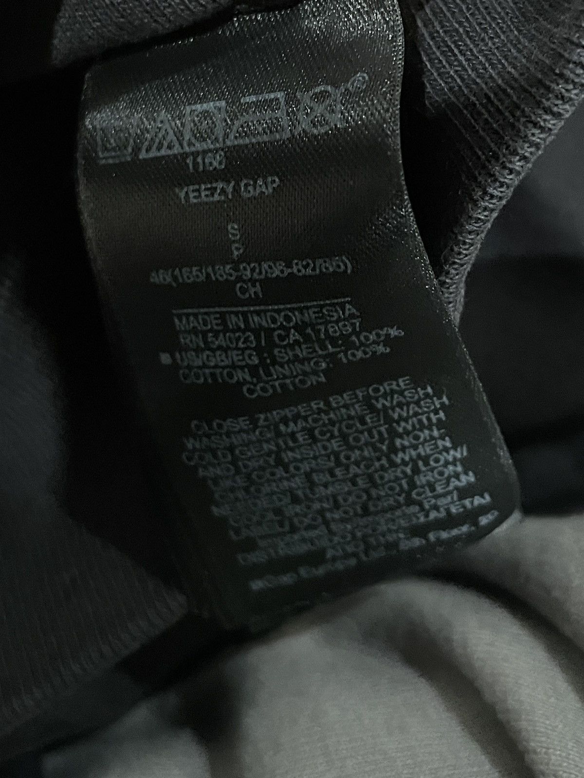 Yeezy Yeezy Gap Zip Up and Pants Size US S / EU 44-46 / 1 - 5 Thumbnail