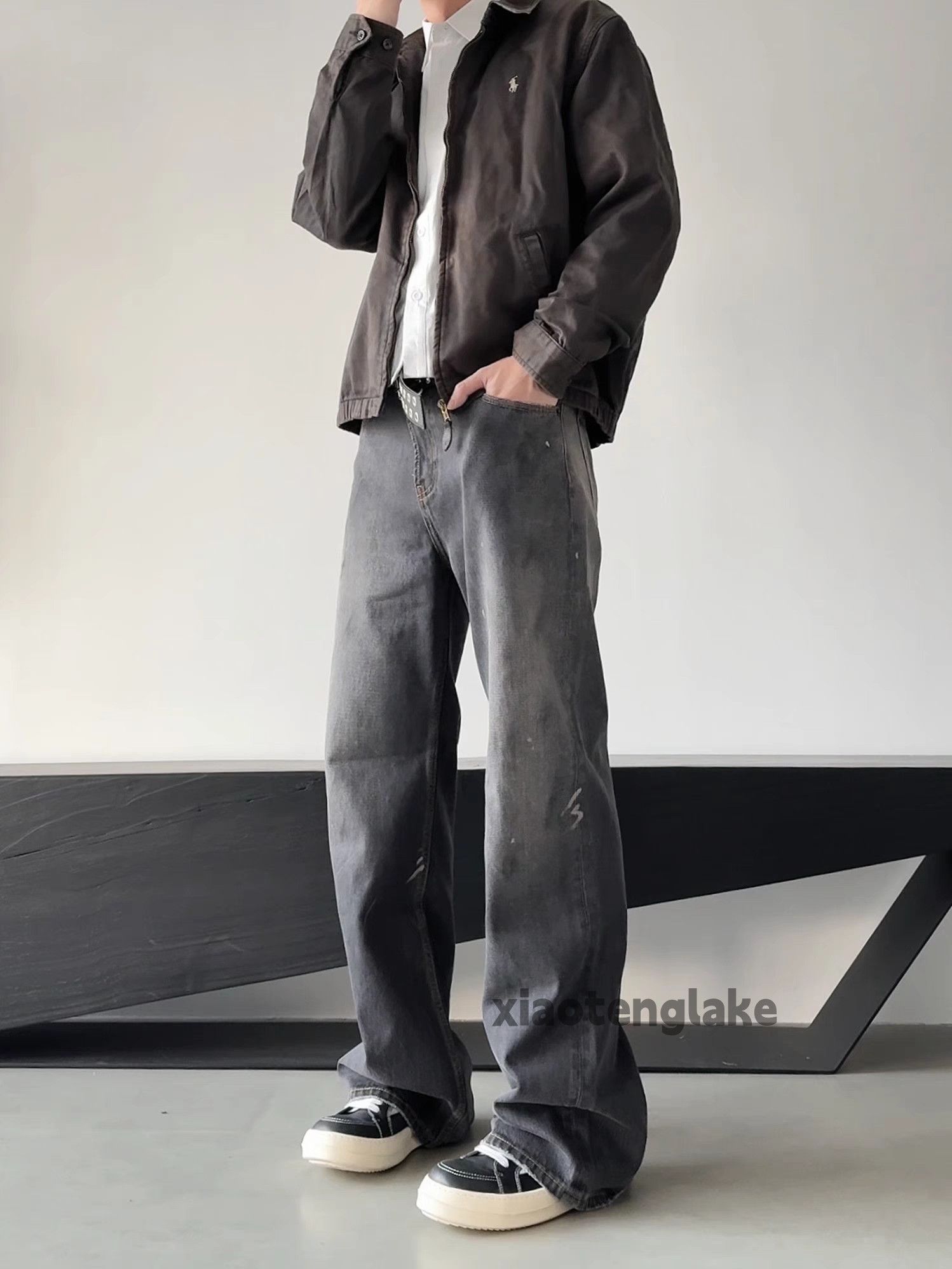 Jean × Vintage Unisex washed faded stain paint loose baggy jeans Size US 32 / EU 48 - 5 Thumbnail