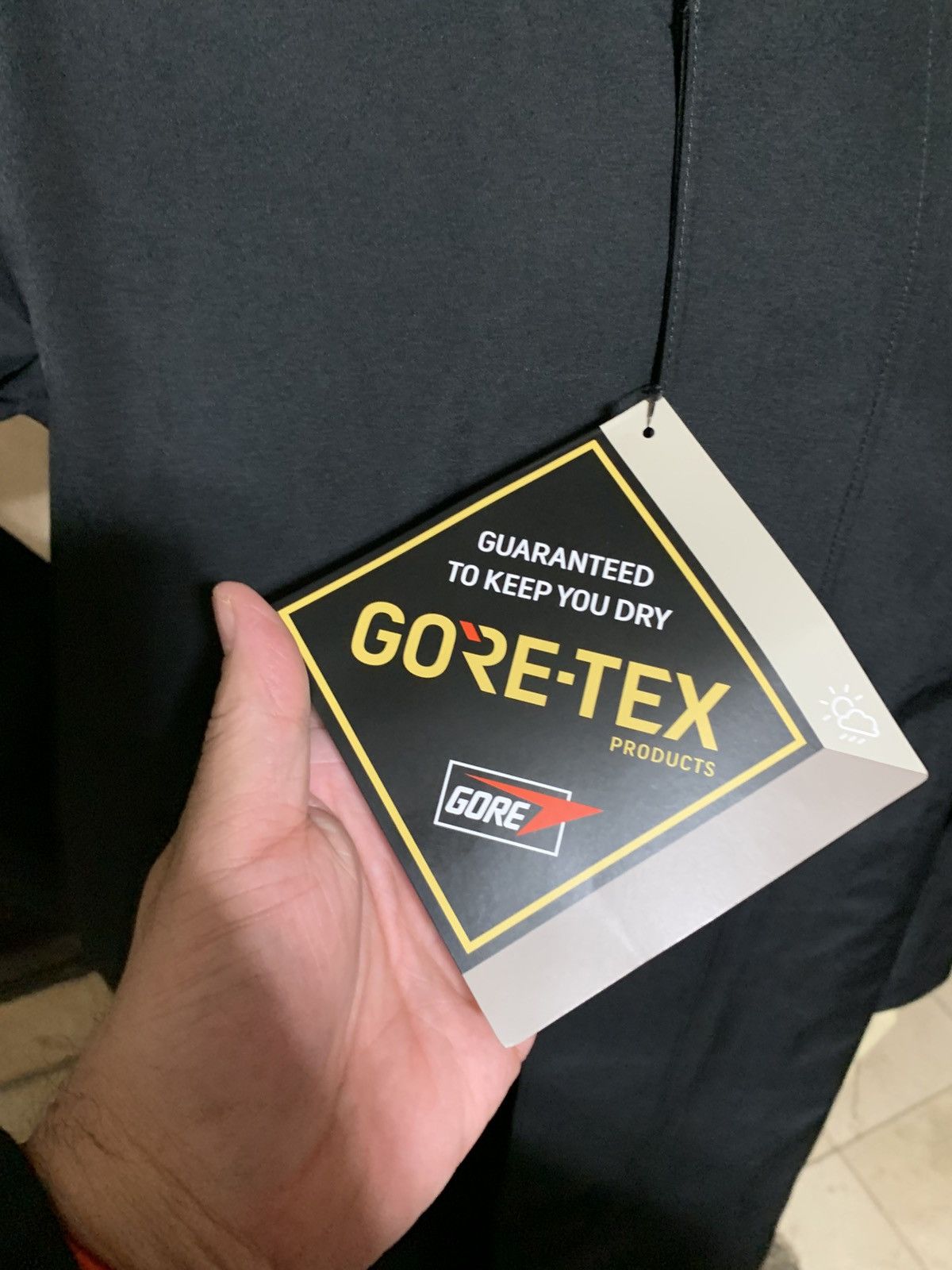 Goretex Tech Pack Storm-Fit ADV Gore Tex jacket nwt 375.00 Size US S / EU 44-46 / 1 - 5 Thumbnail