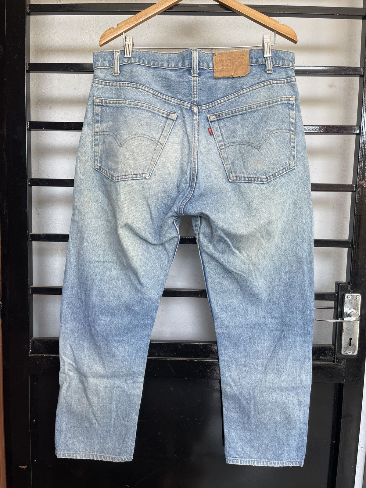 Levi's Vintage 80's Distressed Levis Size US 36 / EU 52 - 2 Thumbnail