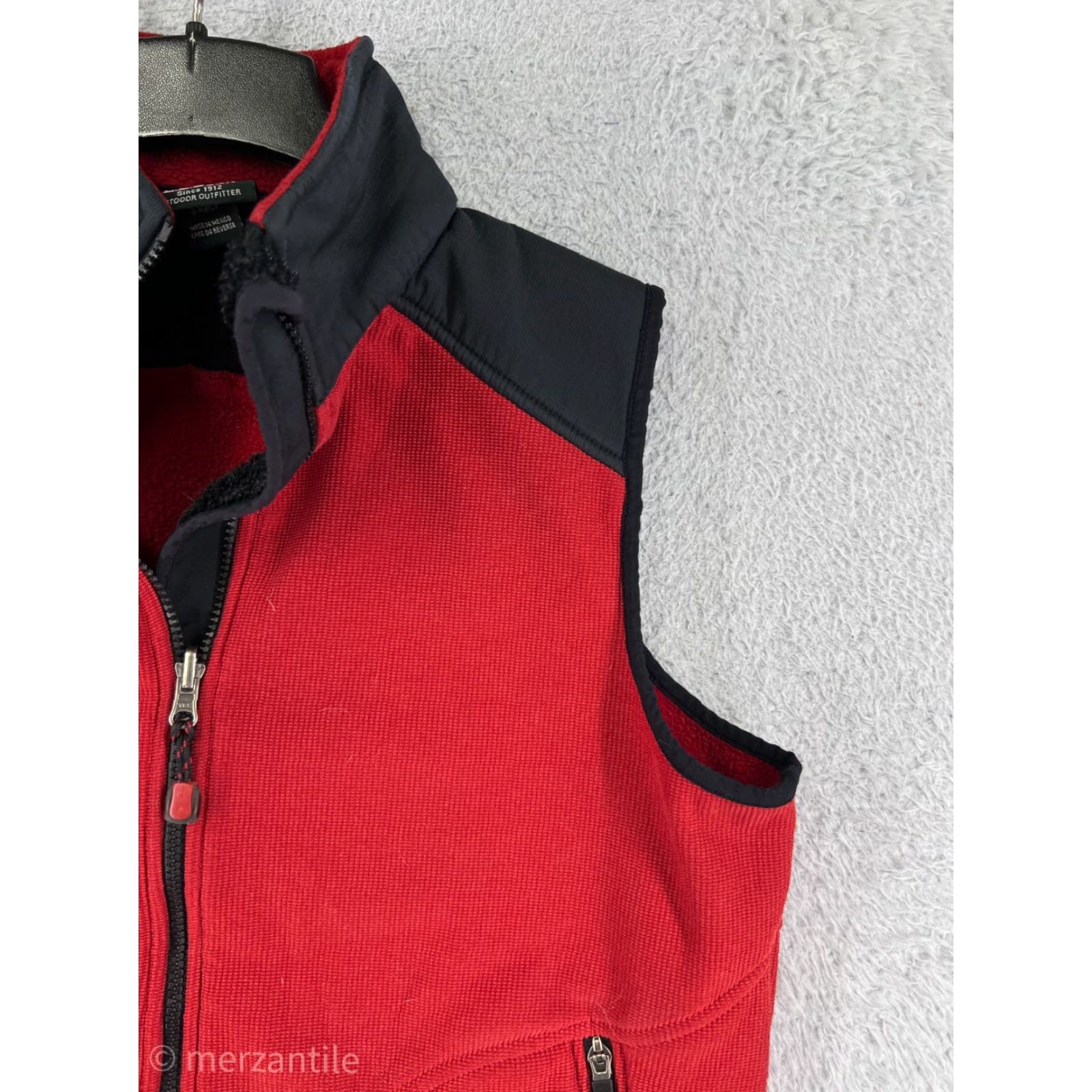 Vintage VINTAGE L.L. Bean Vest Womens M Red Black Full Zip 100% Polyester Fleece Line Vest Women M Red Black Zip Size M / US 6-8 / IT 42-44 - 2 Thumbnail