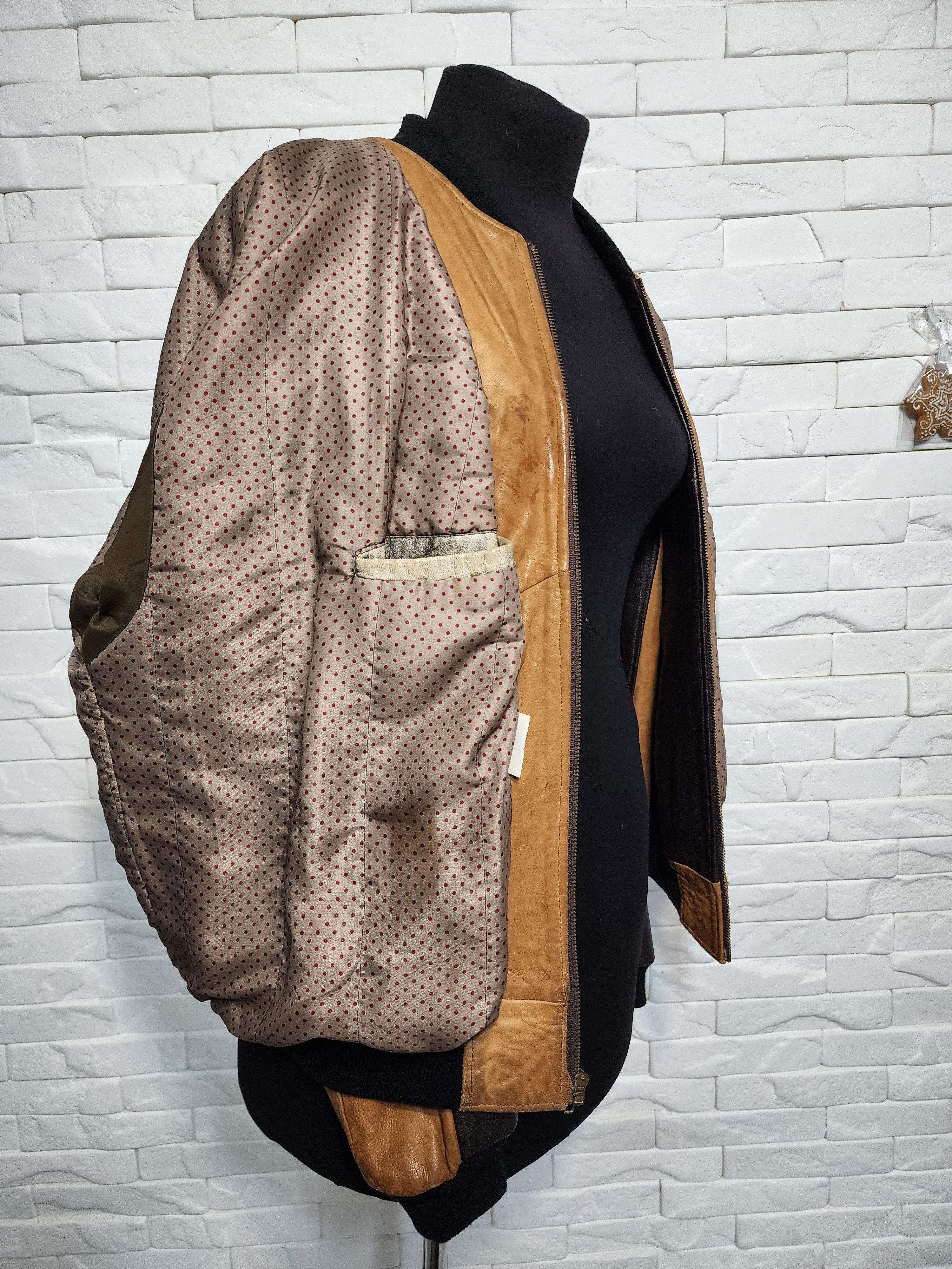 Uniqlo Men's Brown Leather Bomber Jacket: Size US L / EU 52-54 / 3 - 8 Thumbnail