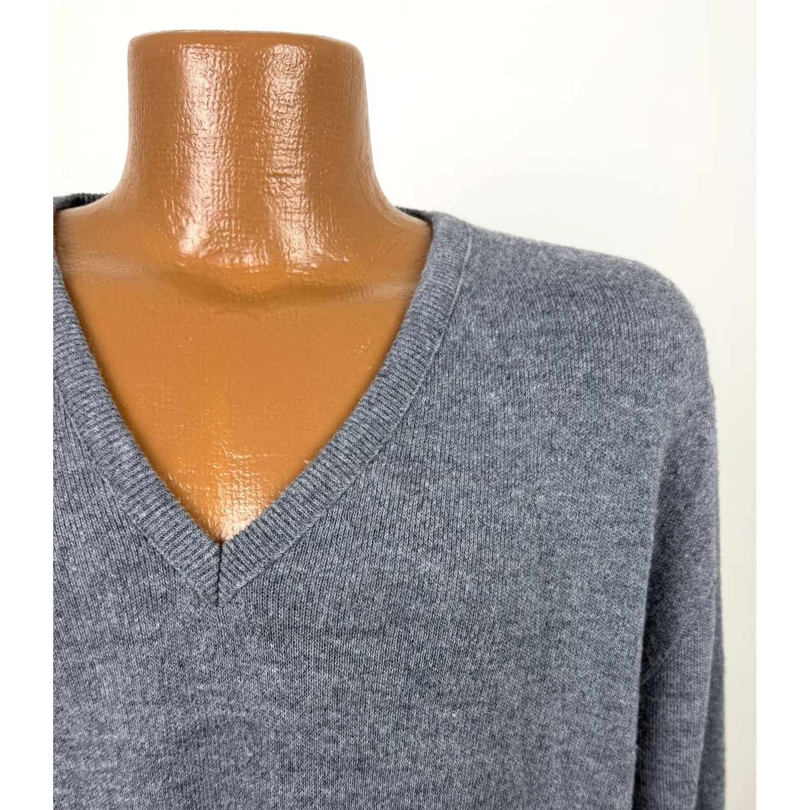 Vintage VINTAGE Puritan Sweater Mens XL V-Neck Knit Pullover Gray Heather Minimal Golf 80s 90s Retro Pullover Men XLLid Size US XL / EU 56 / 4 - 3 Thumbnail