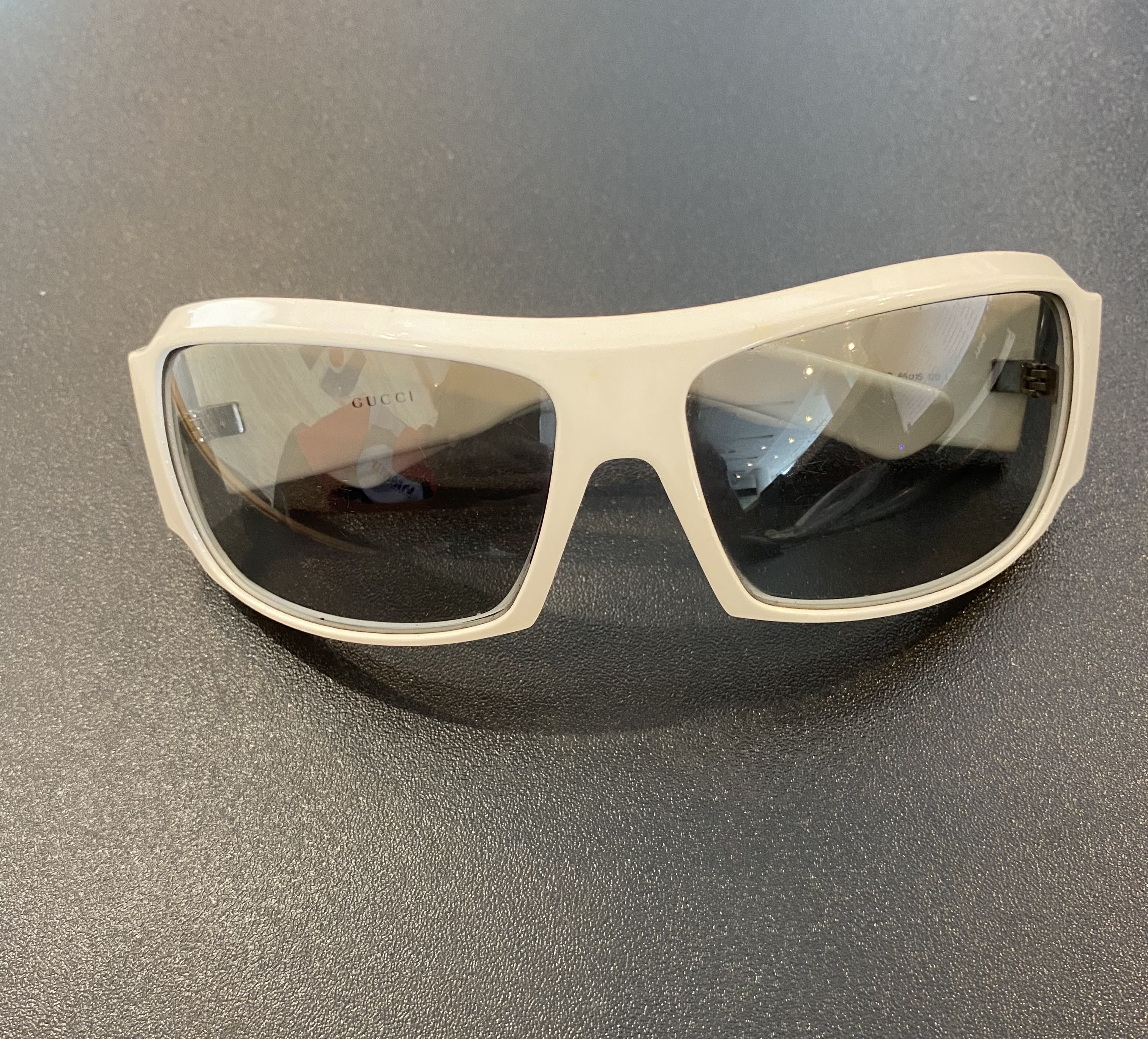 Gucci Gucci GG 1559/S Monogram Sun Glasses White Size ONE SIZE - 9 Thumbnail