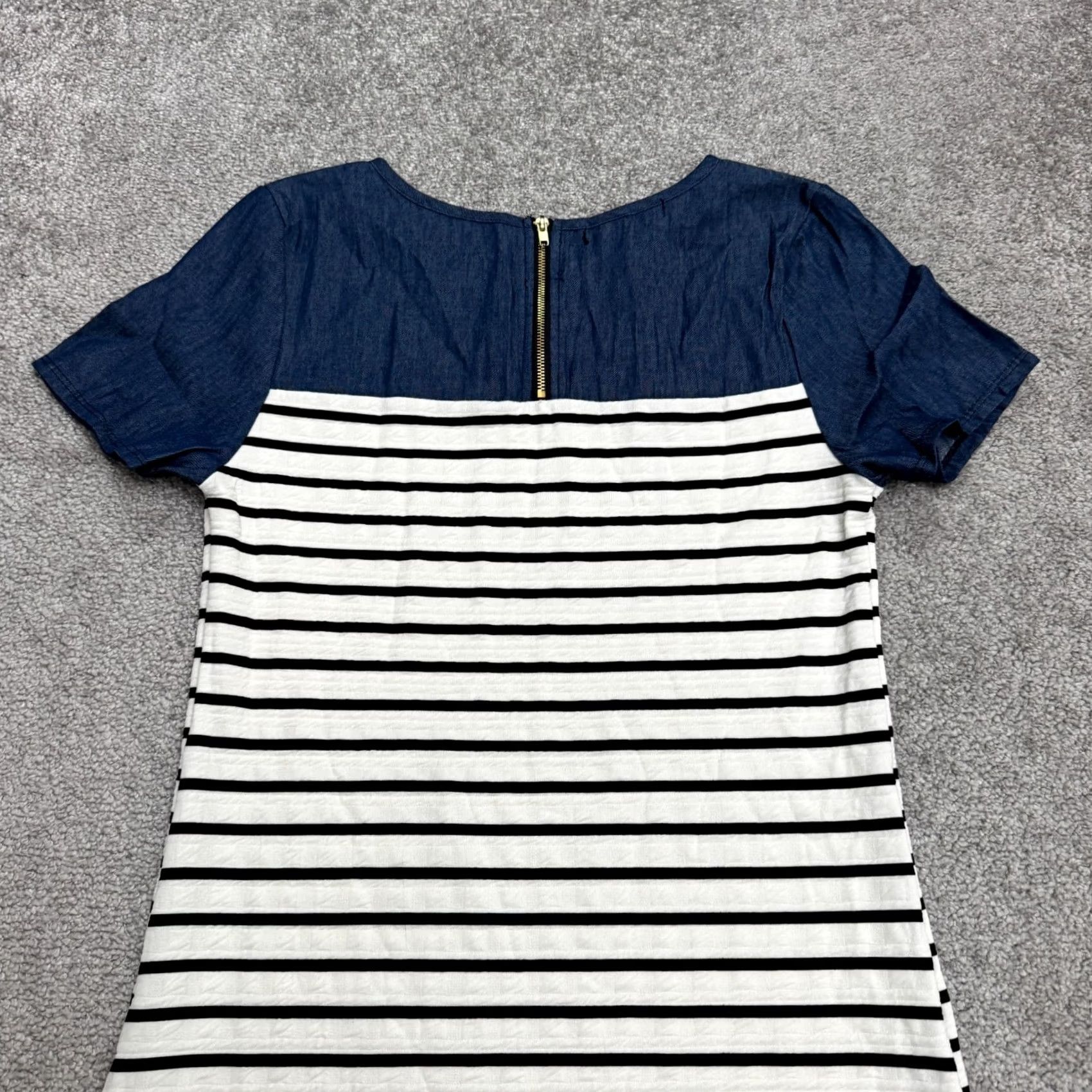 Denime Noble U Chambray Denim Shift Dress Womens Small Blue White Striped Short Sleeve Size 28" / US 6 / IT 42 - 3 Thumbnail