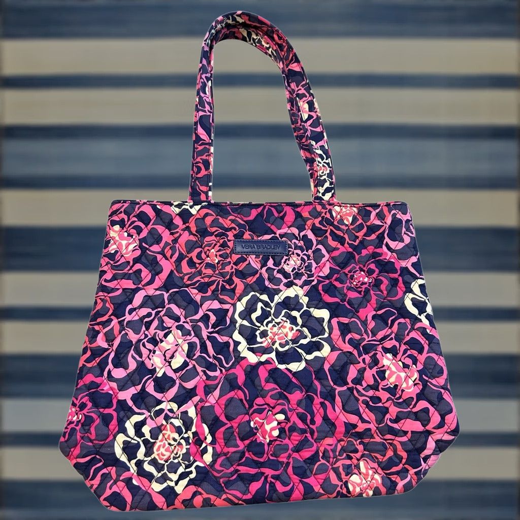 Vintage Vera Vera Bradley KATALINA Pink Purse Floral Women’s Shoulder Handbag Tote Quilted Crossbody? Size ONE SIZE - 1 Thumbnail