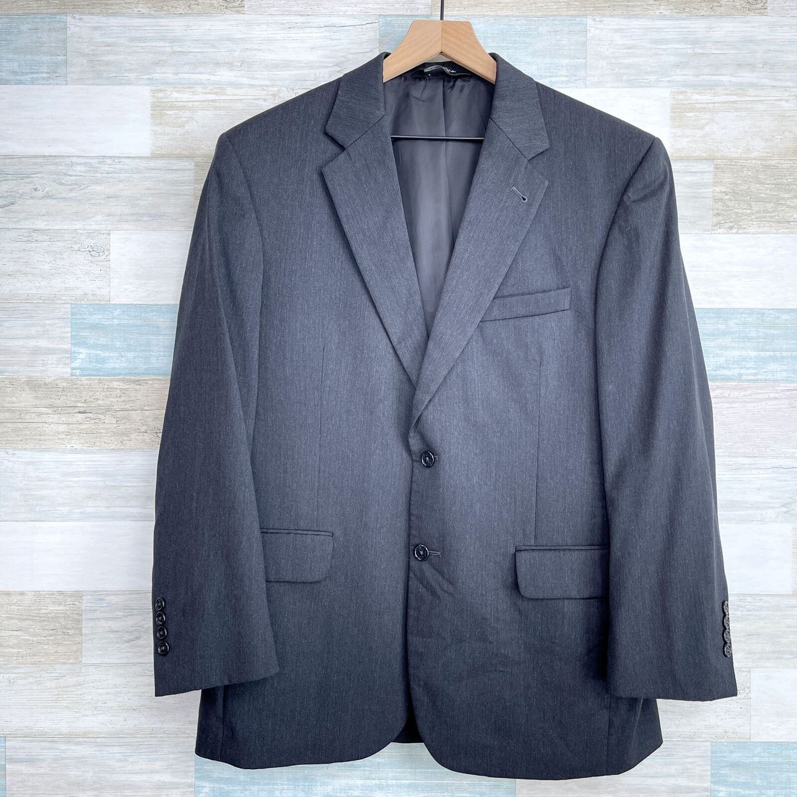 Jos. A. Bank Jos A Bank Signature Wool Suit Charcoal Mens 40S Size 40S - 2 Thumbnail