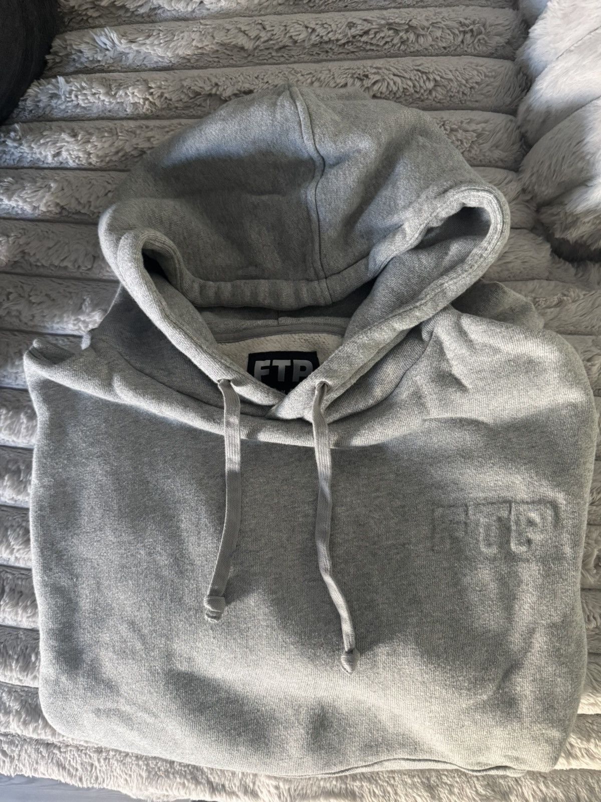 Fuck The Population FTP EMBOSSED LOGO PULLOVER heather GREY G59 suicideboy staff Size US M / EU 48-50 / 2 - 3 Thumbnail