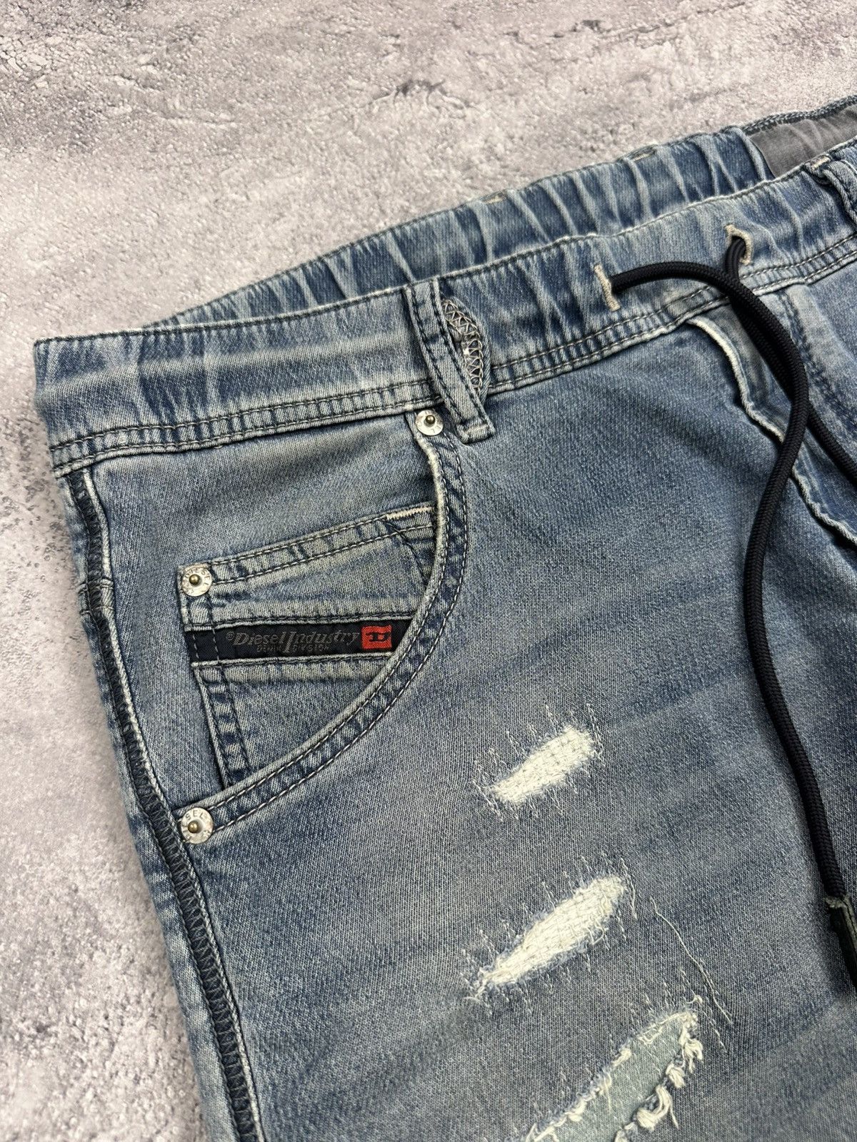 Diesel Vintage Y2K Diesel Distressed Blue Faded Krooley Joggjeans Size US 28 / EU 44 - 8 Thumbnail