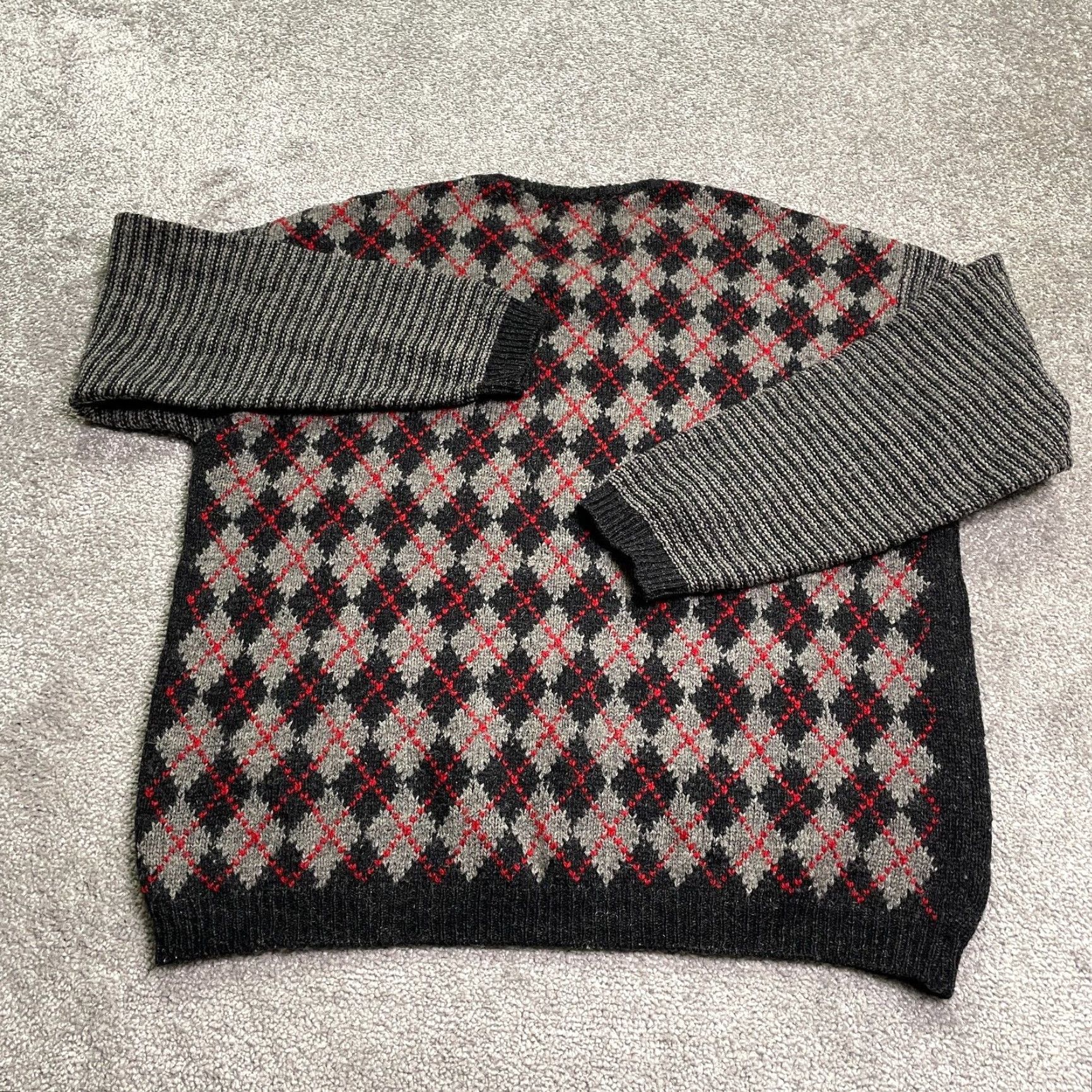 United Colors Of Benetton United Colors of Benetton Argyle Sweater Mens Medium Multicolor Knit Pullover V-Neck Lightweight Breathable Size US M / EU 48-50 / 2 - 2 Thumbnail