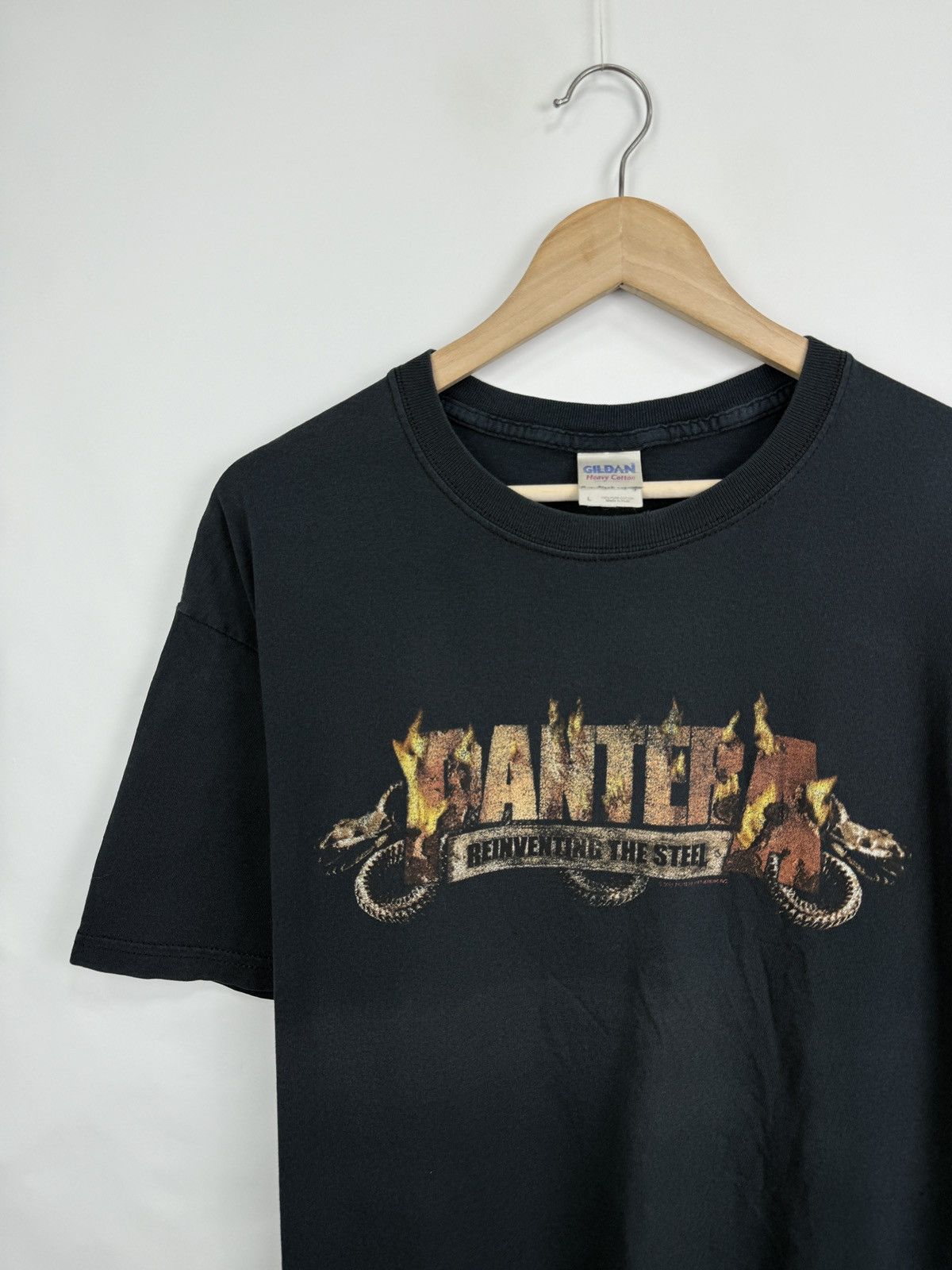 Band Tees 🇺🇸 Vintage 2000 Pantera Reinventing The Steel Skull T-Shirt Size US L / EU 52-54 / 3 - 3 Thumbnail