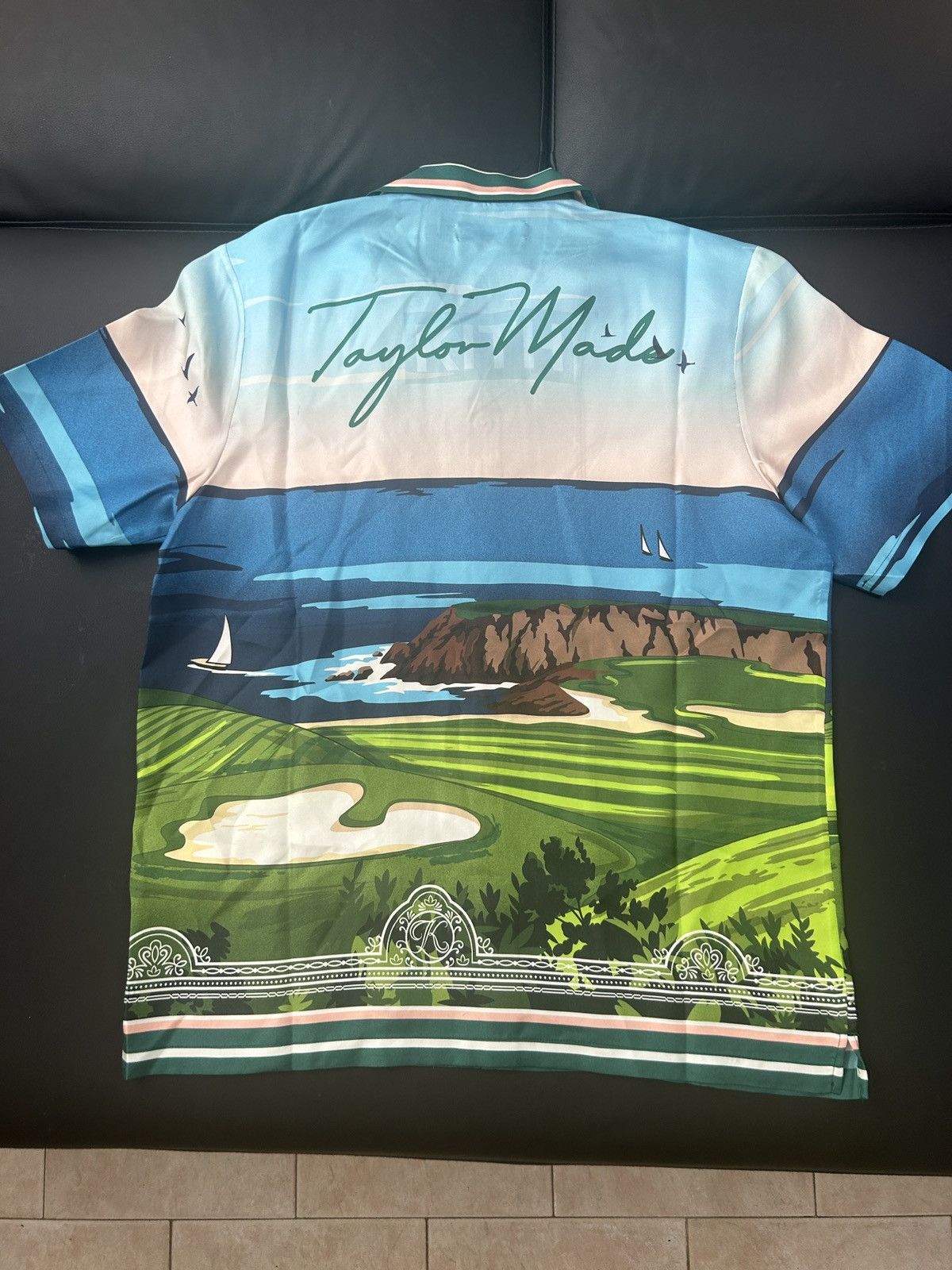 Kith × Taylor Made Kith for TaylorMade Tips Camp Collar Kith × Taylor Made Kith for TaylorMade Tips Camp Collar