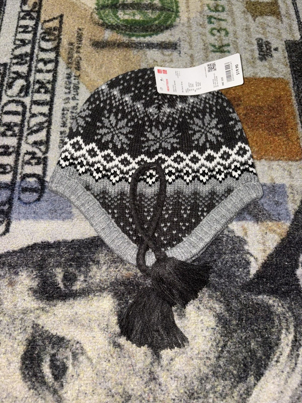 Uniqlo Uniqlo Heat Tech Earflap Beanie Size ONE SIZE - 1 Thumbnail