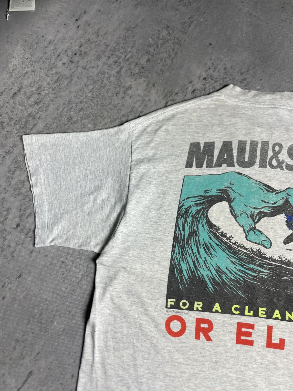 Maui and Sons × Vintage Vintage 90s Maui And Sons Pirate Ship Shark Fantasy Tee Size US XL / EU 56 / 4 - 6 Thumbnail