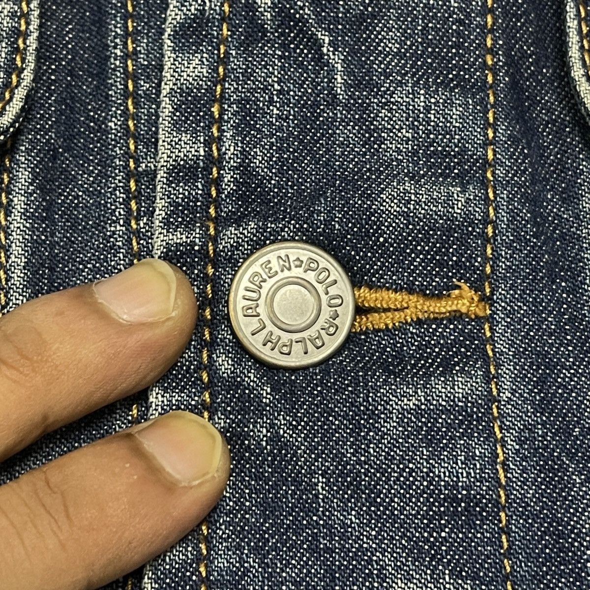 Ralph Lauren Vintage 90s Ralph Lauren Boxy Cropped Trucker Denim Jacket Size M / US 6-8 / IT 42-44 - 4 Thumbnail