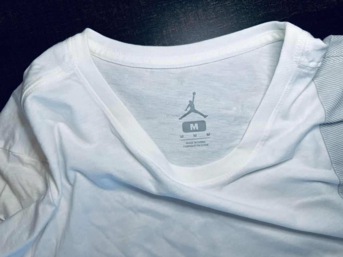 Nike NWT Jordan Pure Money Men's T-Shirt White-Size Medium-Spots- Size US M / EU 48-50 / 2 - 6 Thumbnail