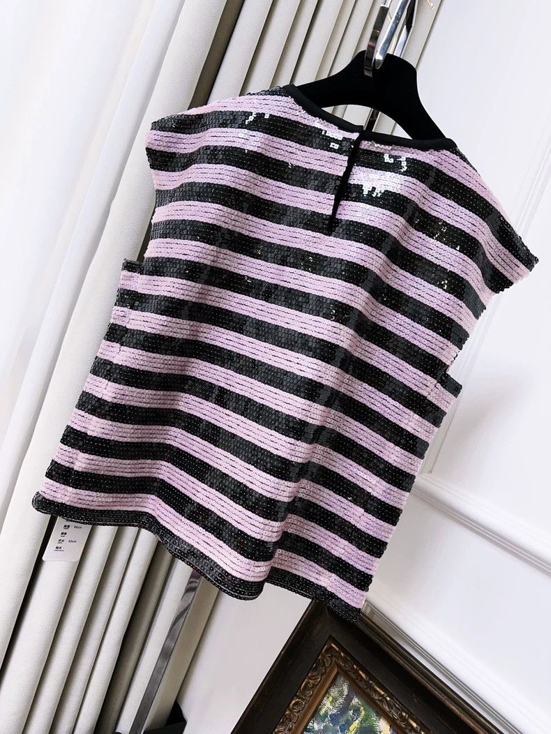 Chanel Chanel 22C black with pink sequin sleeveless Size XS / US 0-2 / IT 36-38 - 2 Thumbnail