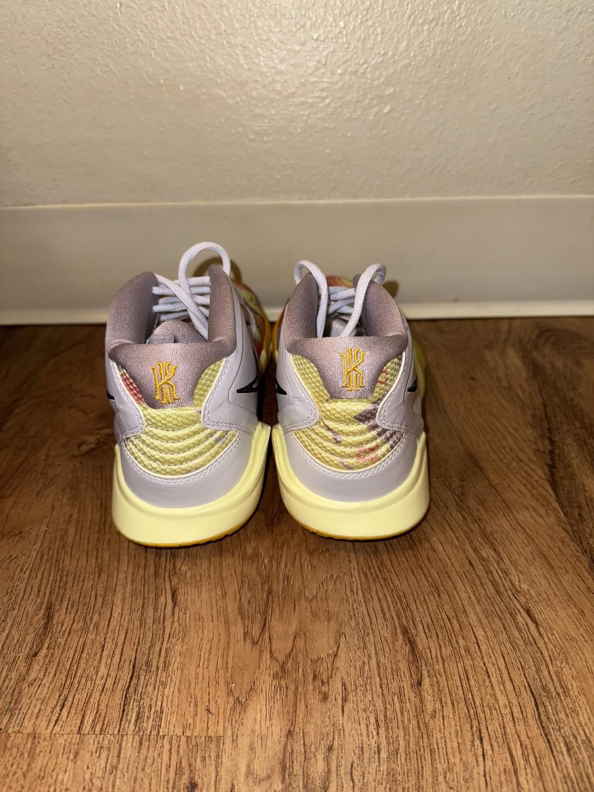 Nike Nike Kyrie Infinity Pyramid (GS) Size US 6.5 / EU 39-40 - 2 Thumbnail