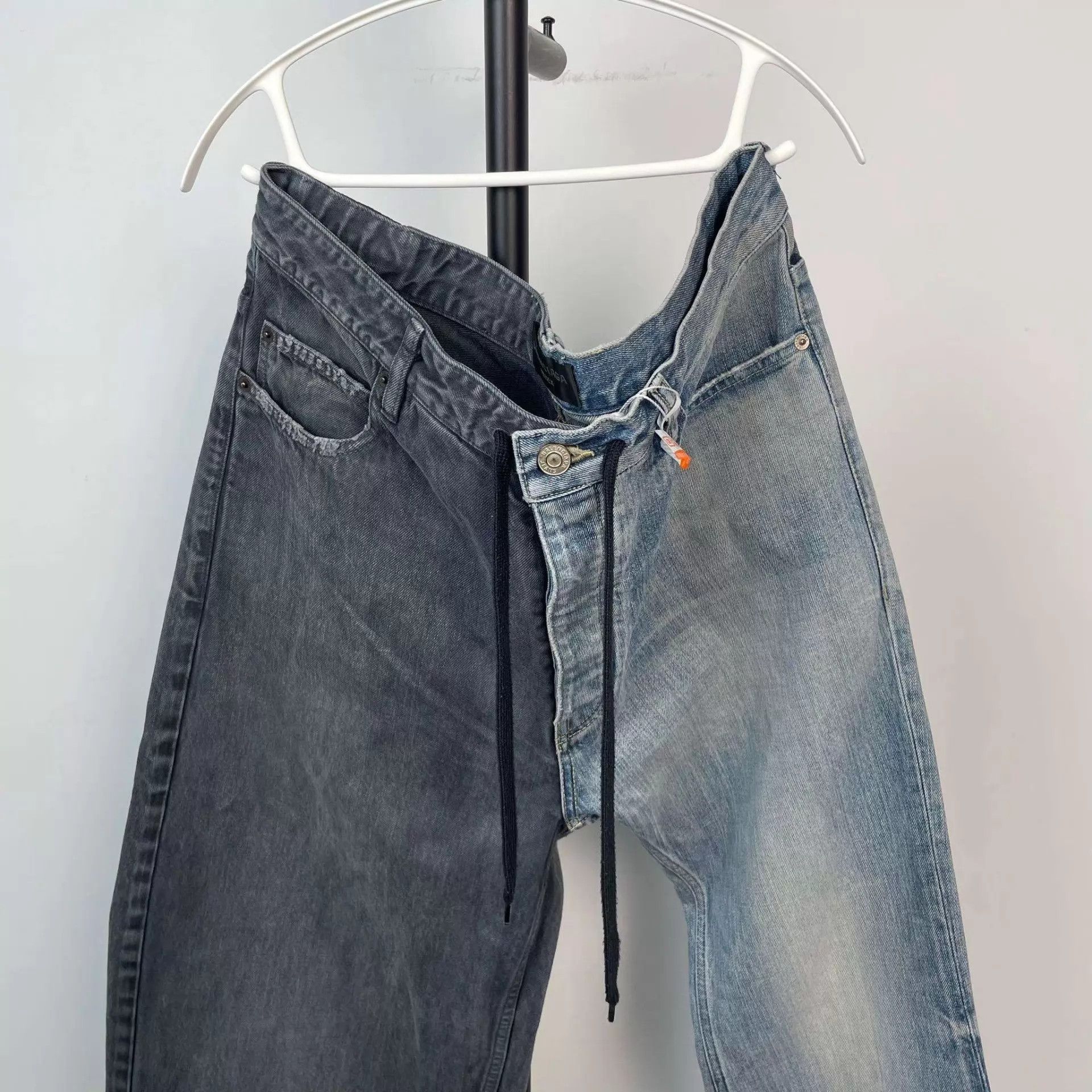 Balenciaga Balenciaga asymmetric 2-tone wide leg jeans M 95N Size US 32 / EU 48 - 9 Thumbnail