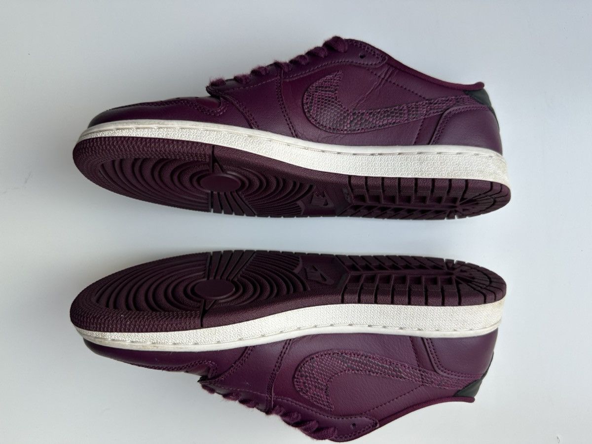 Nike Nike WMNS AIR JORDAN 1 RETRO LOW OG bordeaux sneakers Size US 7 / IT 37 - 4 Thumbnail