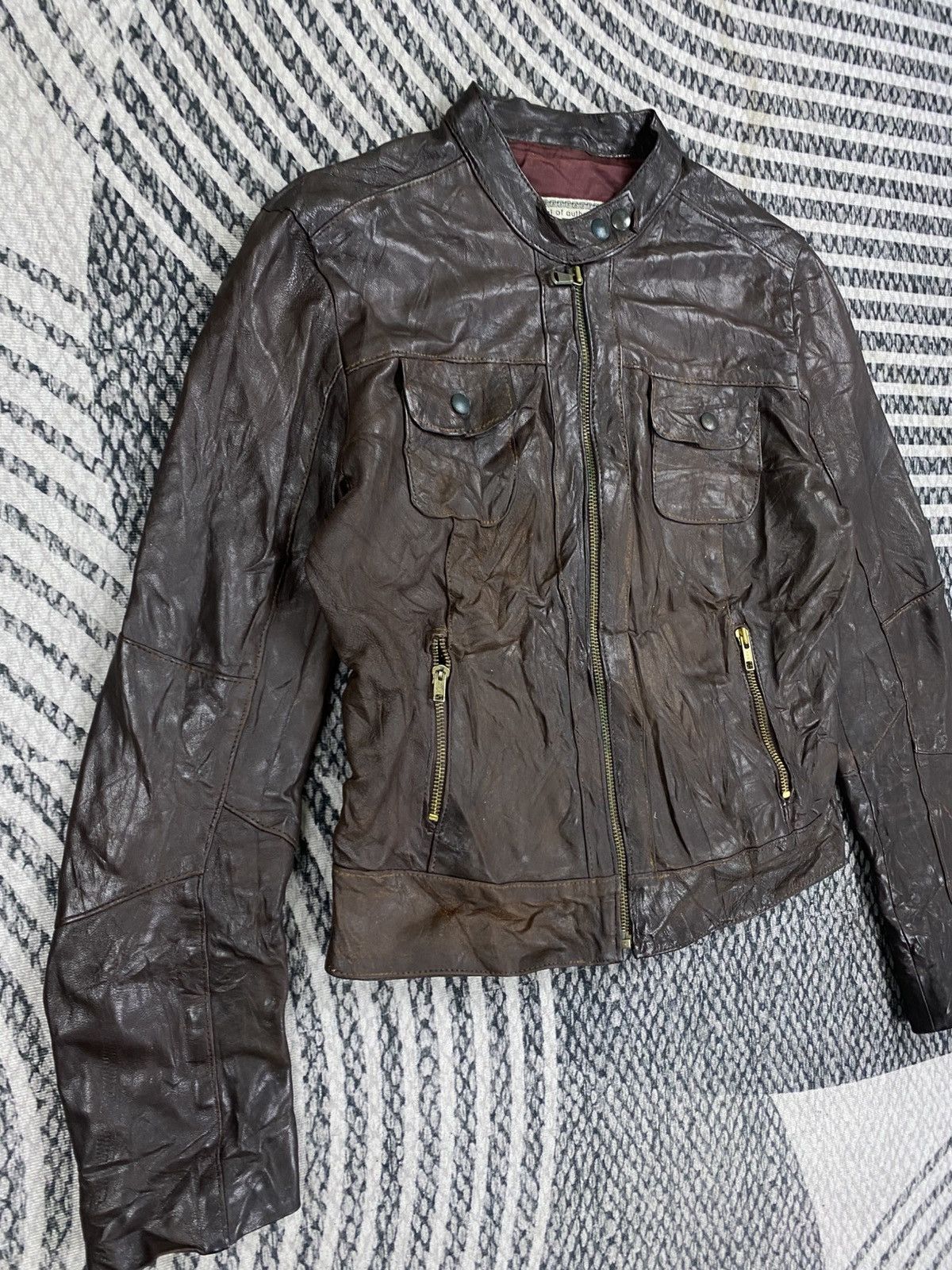 Japanese Brand Vtg Perruzi Italian Distressed Biker Style Leather Jacket Size US S / EU 44-46 / 1 - 3 Thumbnail