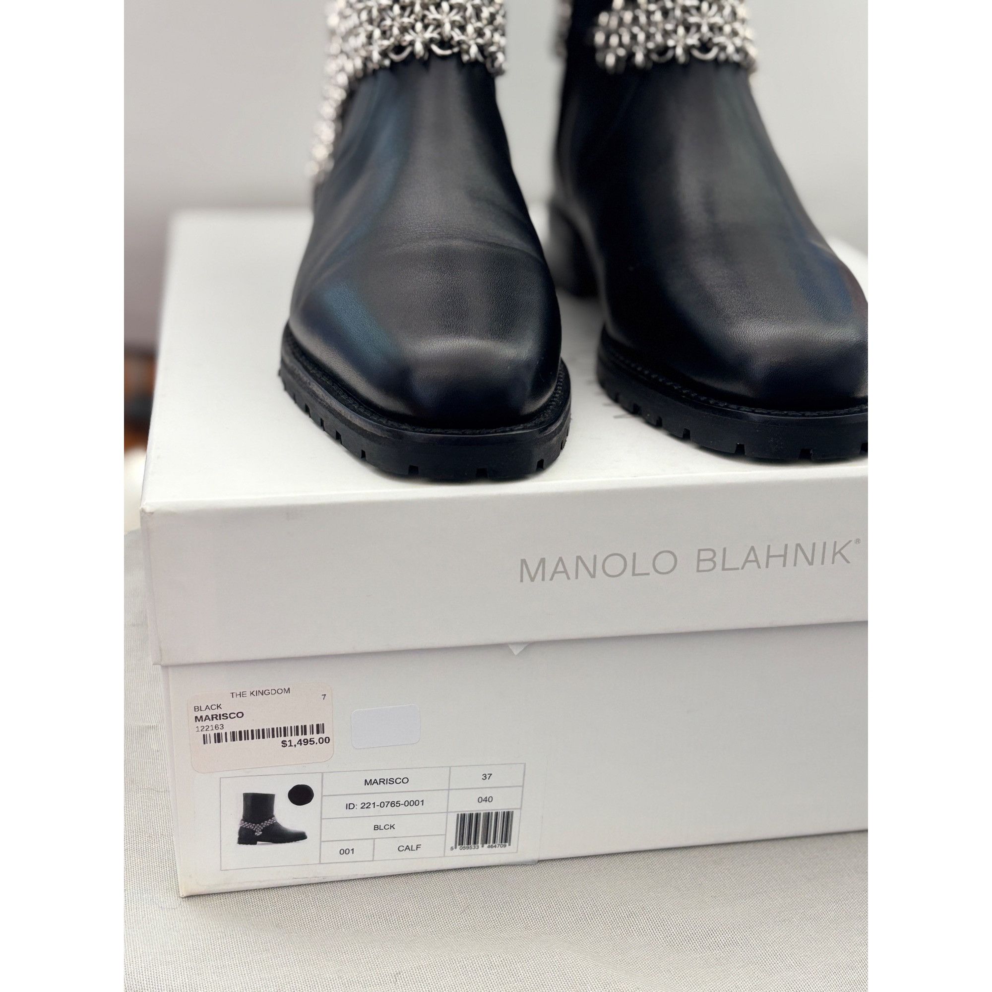 Manolo Blahnik Manolo Blahnik Black Leather Ankle Boots With Silver Chain E Size US 7.5 / IT 37.5 - 21 Thumbnail