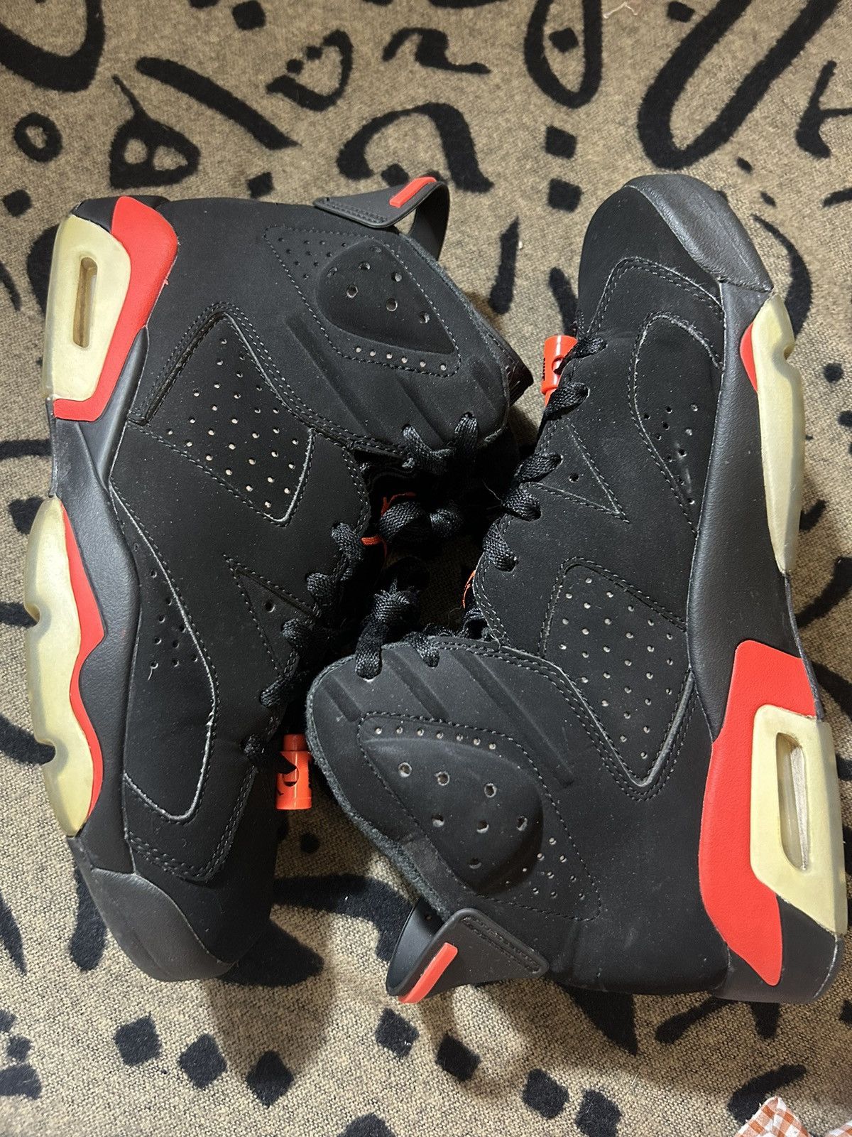 Jordan Brand × Nike 2019 Infared Jordan vi 6 Size US 9 / EU 42 - 2 Thumbnail