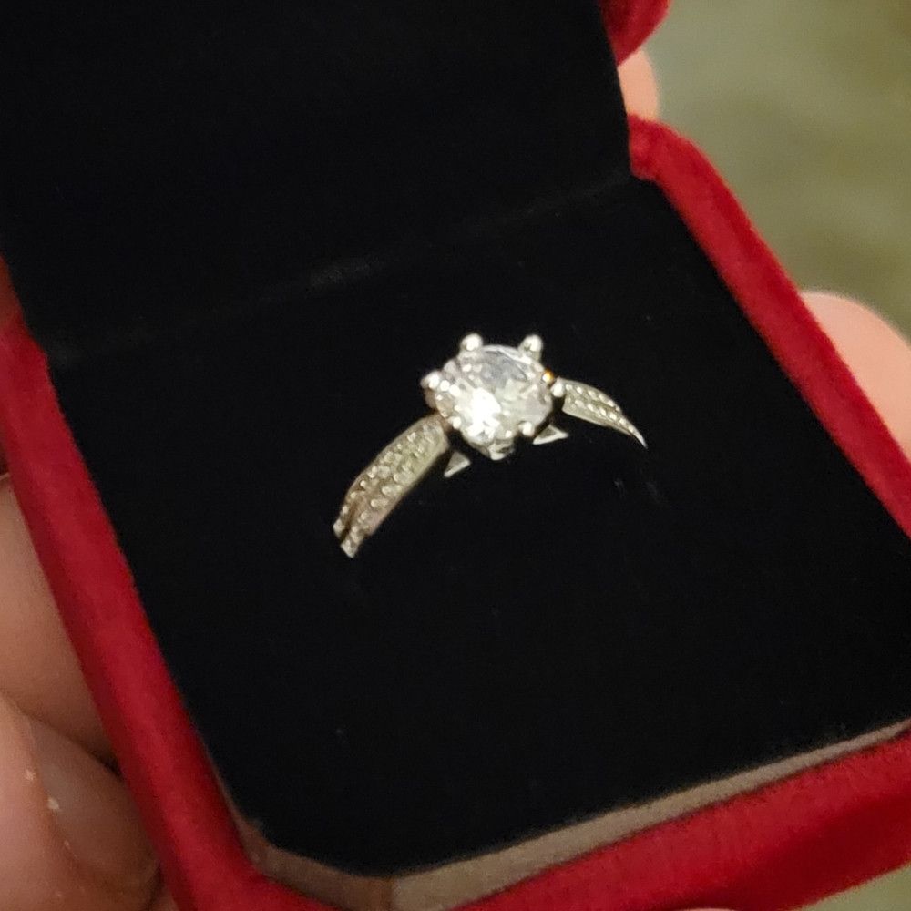 Other GRA Moissanite Diamond Adjustable Ring Sterling Silver Size ONE SIZE - 9 Thumbnail
