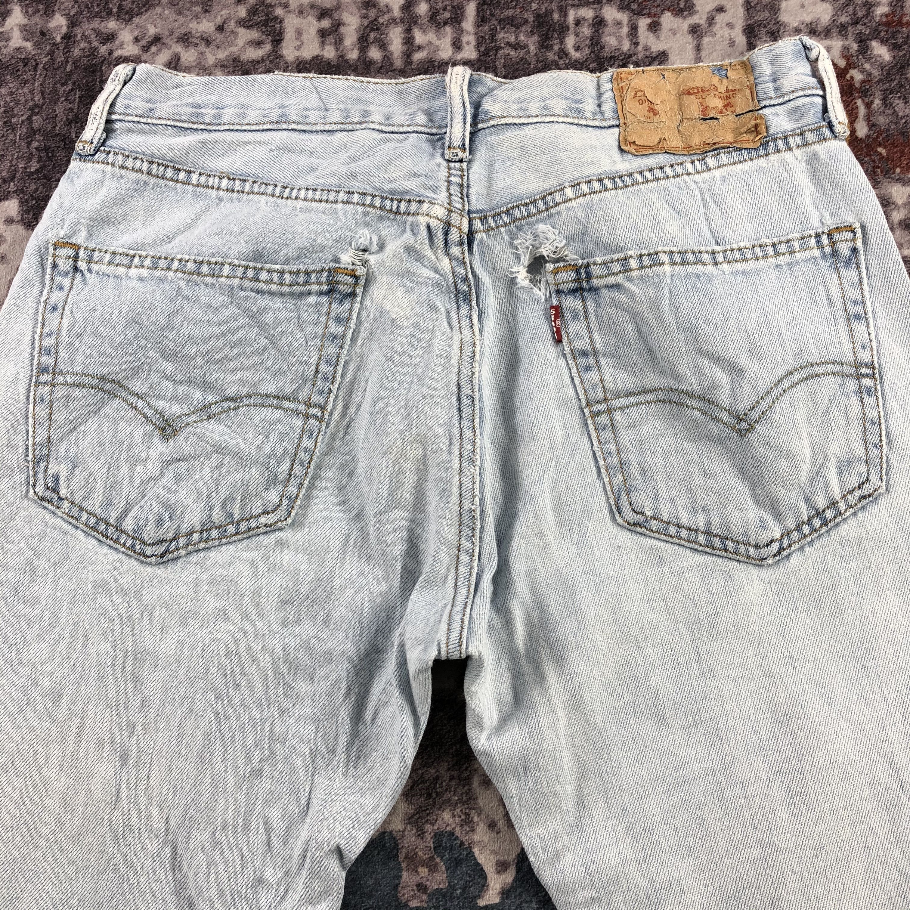 Levi's × Vintage 90s Vintage Light Wash Levis Jeans-JM2993 Size US 31 - 5 Thumbnail