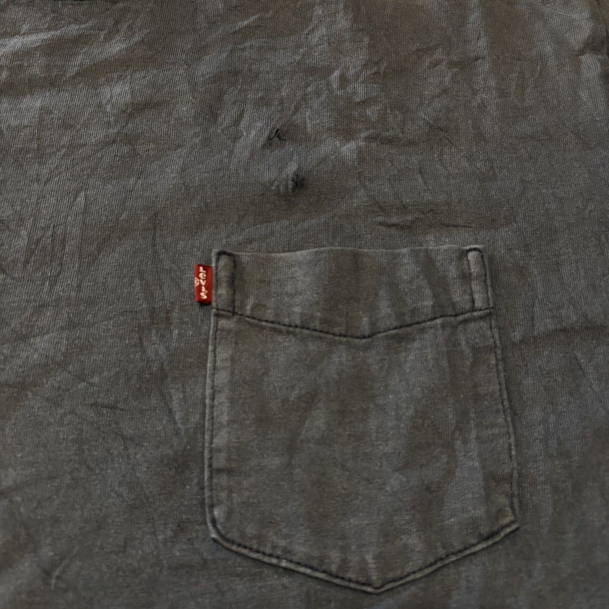 Levi's Vintage Clothing Vintage levis pocket tee Size US L / EU 52-54 / 3 - 3 Thumbnail