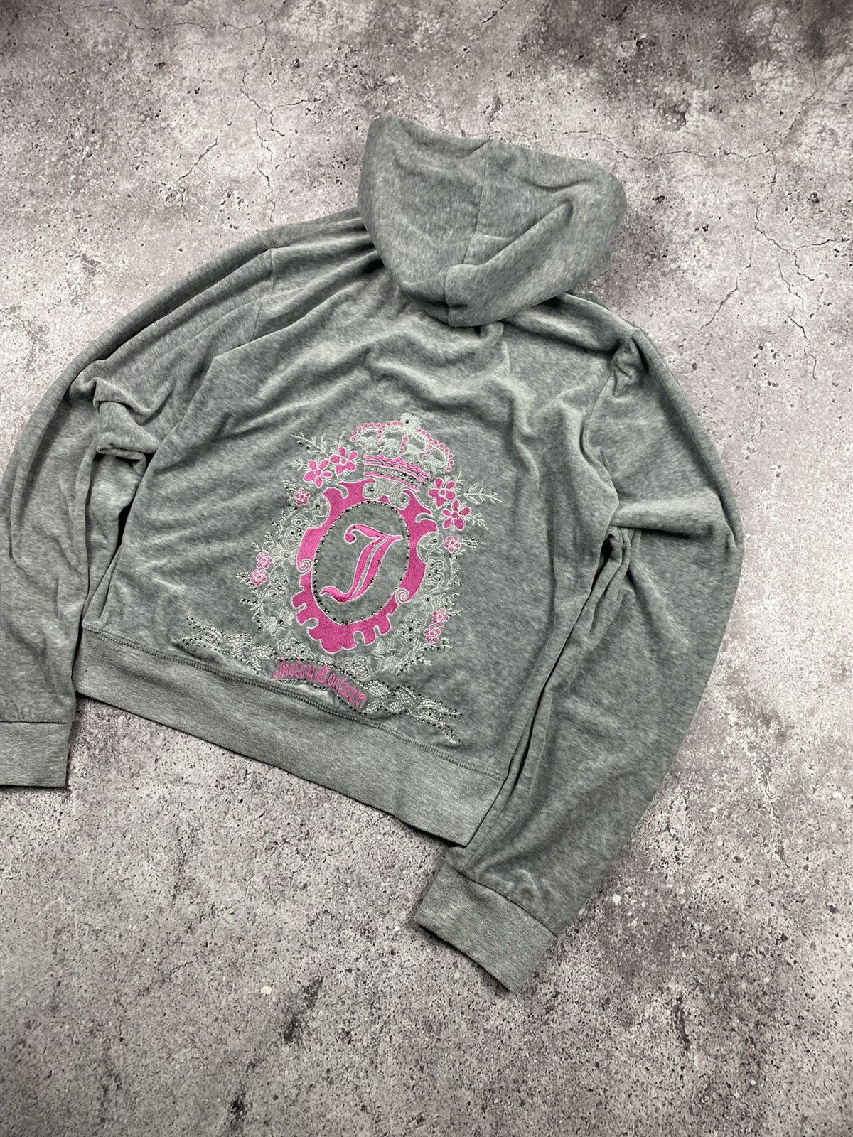 Juicy Couture VINTAGE JUICY COUTURE VELOUR Y2K ZIP HOODIE CROWN Size XL / US 12-14 / IT 48-50 - 2 Thumbnail
