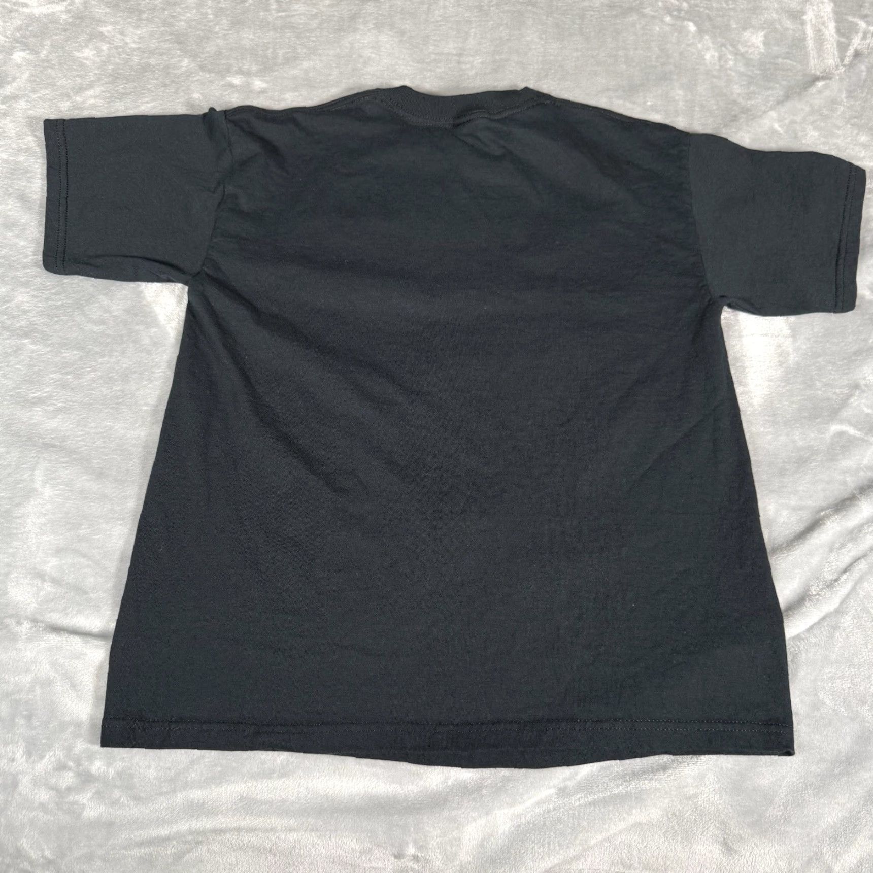 Gildan VINTAGE Moms Kick Butt T Shirt Mens M Calvin Klein Parody Washed Black Y2K Size US M / EU 48-50 / 2 - 4 Thumbnail