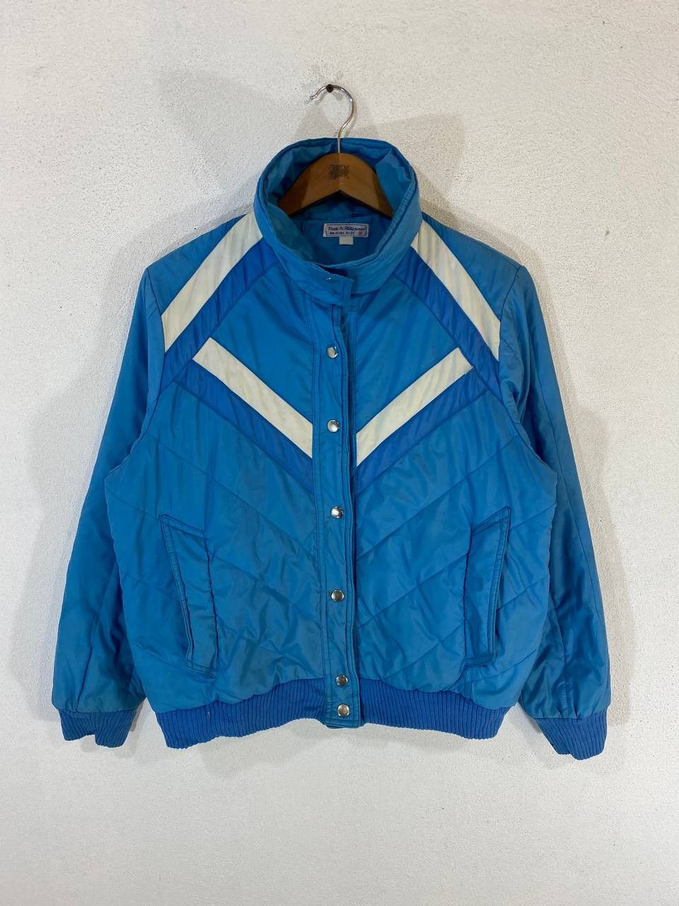 Vintage vintage skiwear retro puffer jacket nice design Size US M / EU 48-50 / 2 - 1 Thumbnail