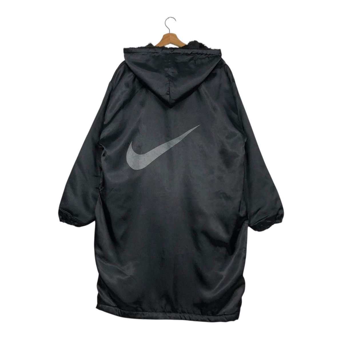 Nike 🔥VINTAGE NIKE LONG JACKET BLANKET BIG SWOOSH BACK HIT Size US L / EU 52-54 / 3 - 1 Thumbnail