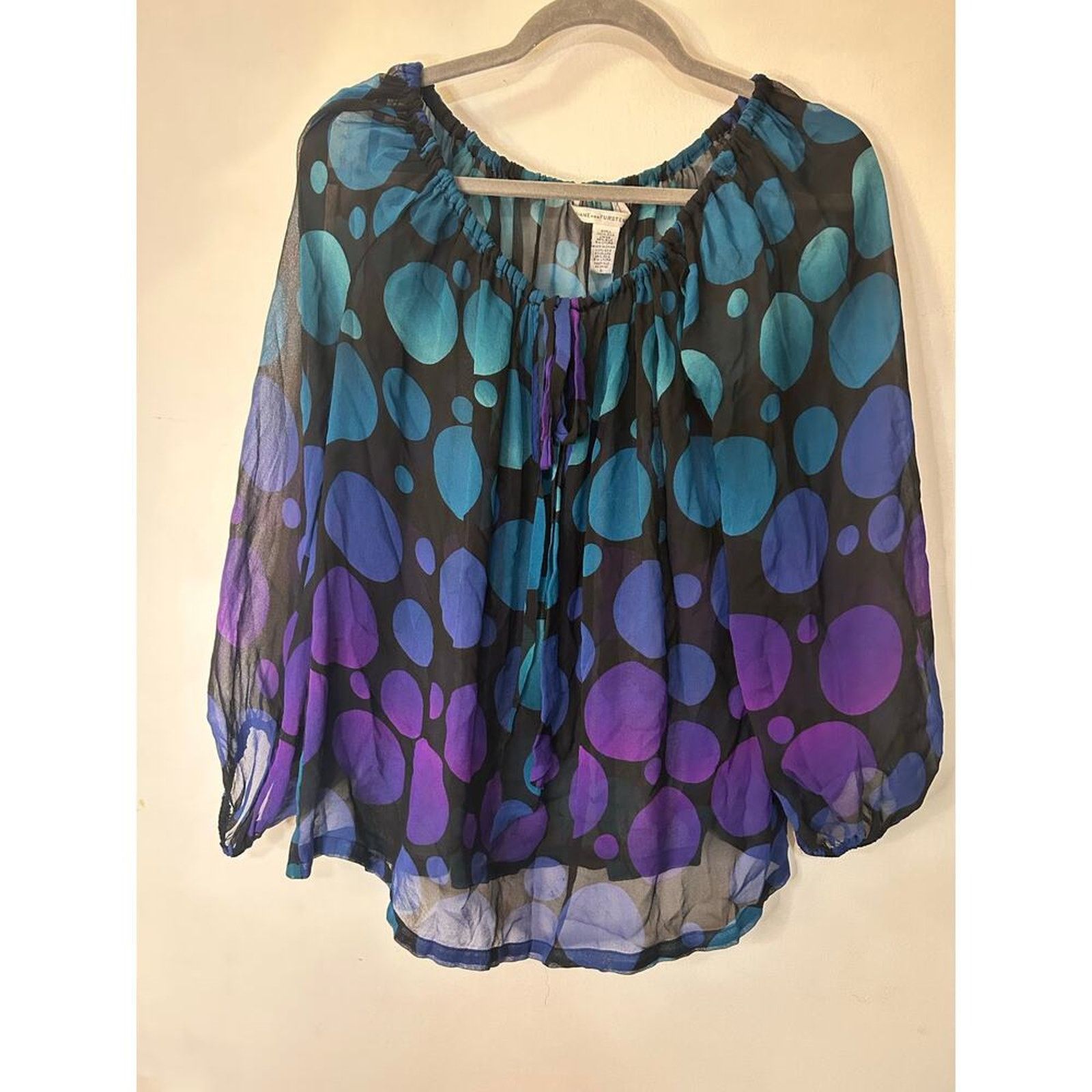 Diane von Furstenberg Diane Von Furstenberg- printed chiffon silk blouse- Sz 6 Size M / US 6-8 / IT 42-44 - 2 Thumbnail
