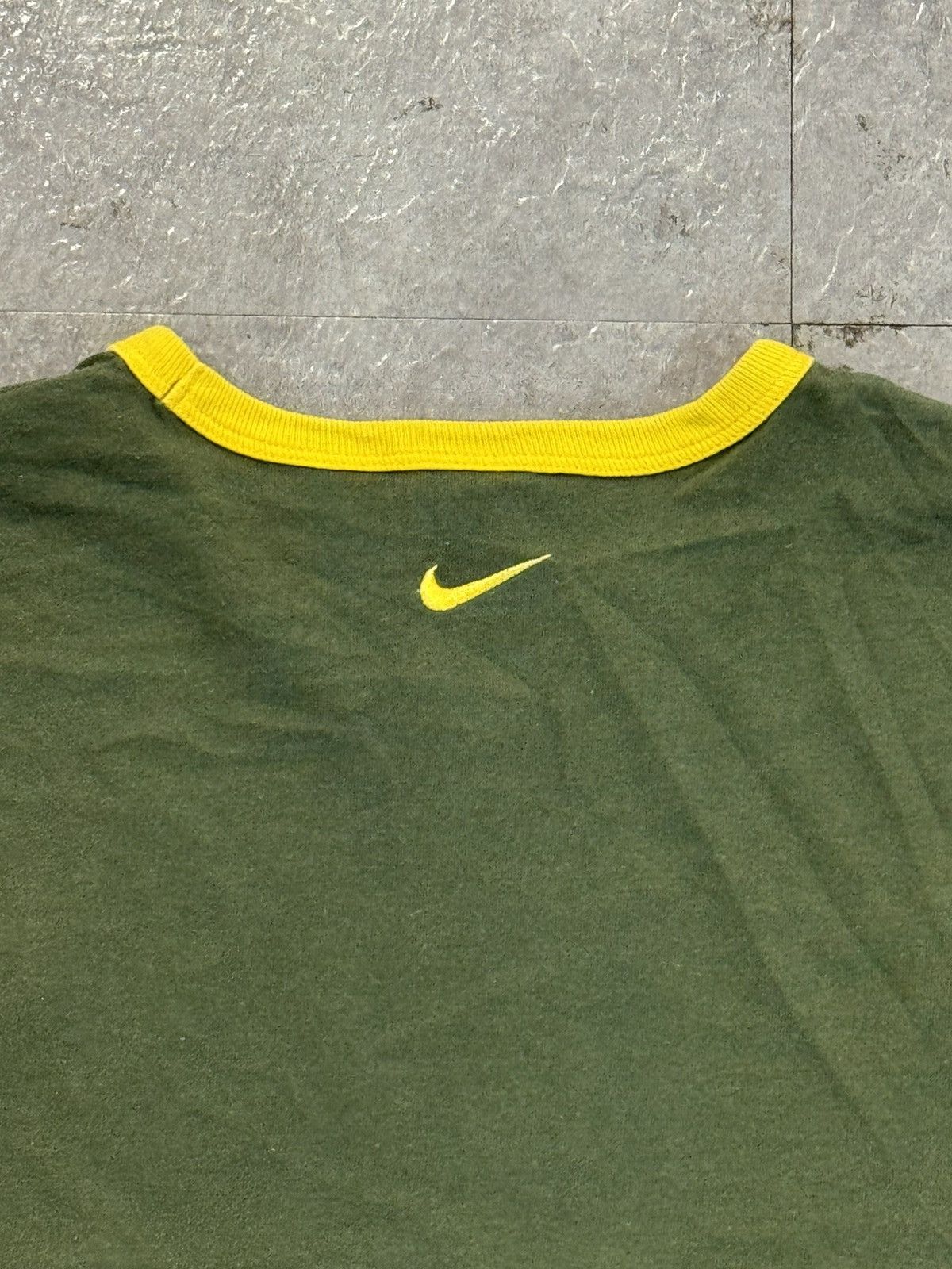 Nike Vintage Brazil 🇧🇷 00's Nike T-shirt Size US M / EU 48-50 / 2 - 4 Thumbnail
