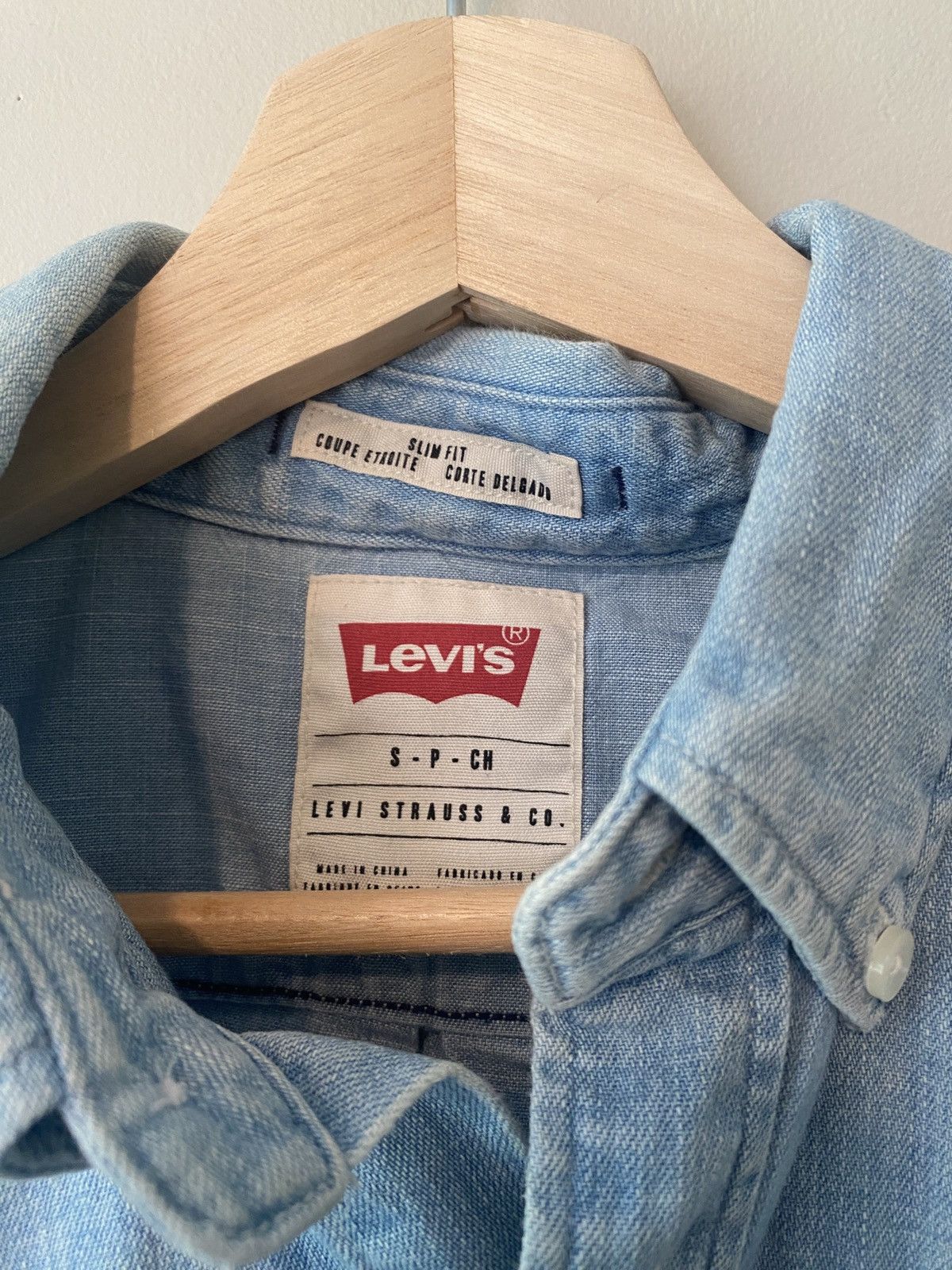 Levi's Vintage Clothing Levis Light Wash Denim Button Up Shirt Size US S / EU 44-46 / 1 - 3 Thumbnail
