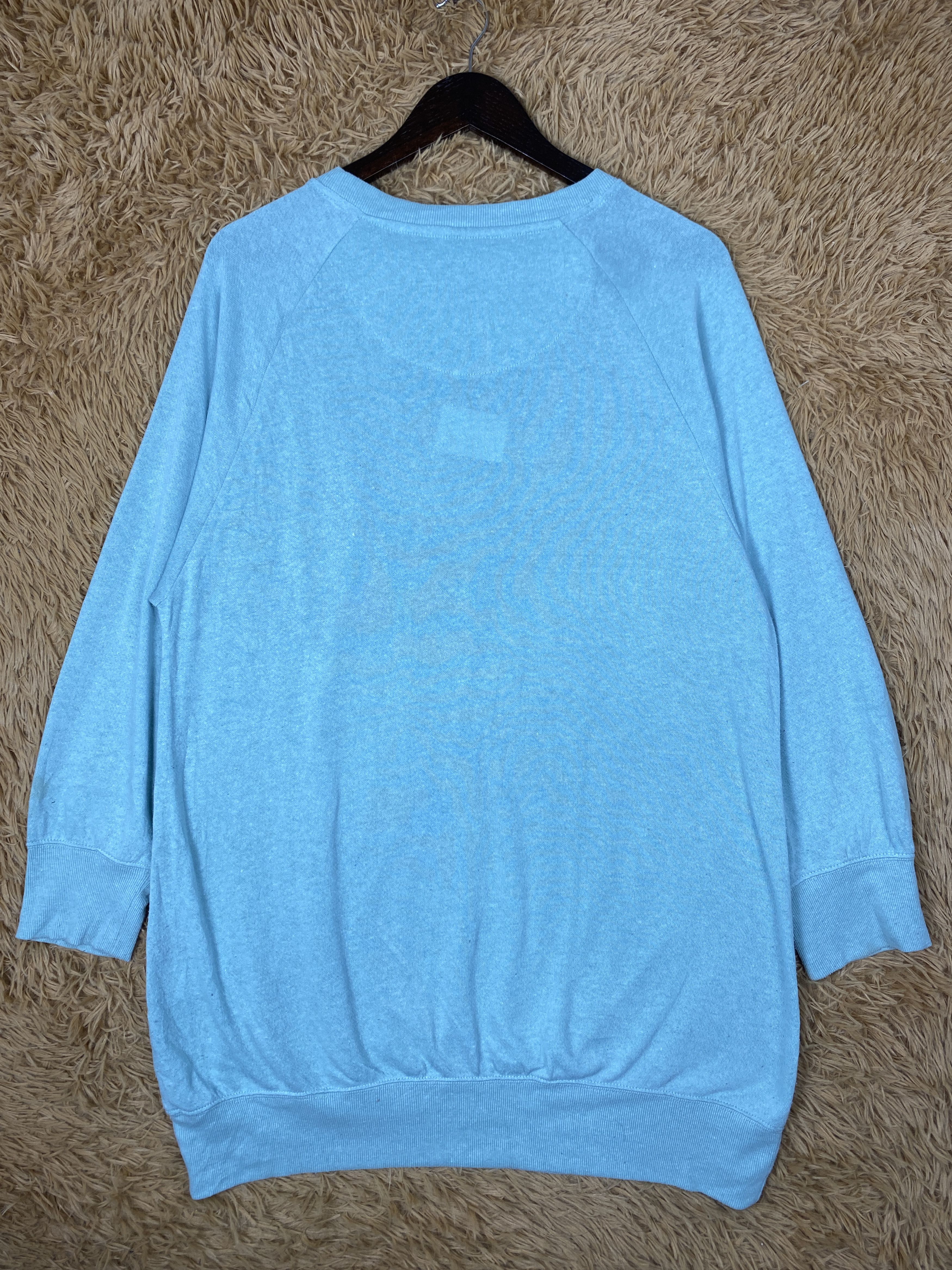 Disney Vintage Disney Mickey & Minnie Sweatshirts PJ0384 Size US L / EU 52-54 / 3 - 6 Thumbnail