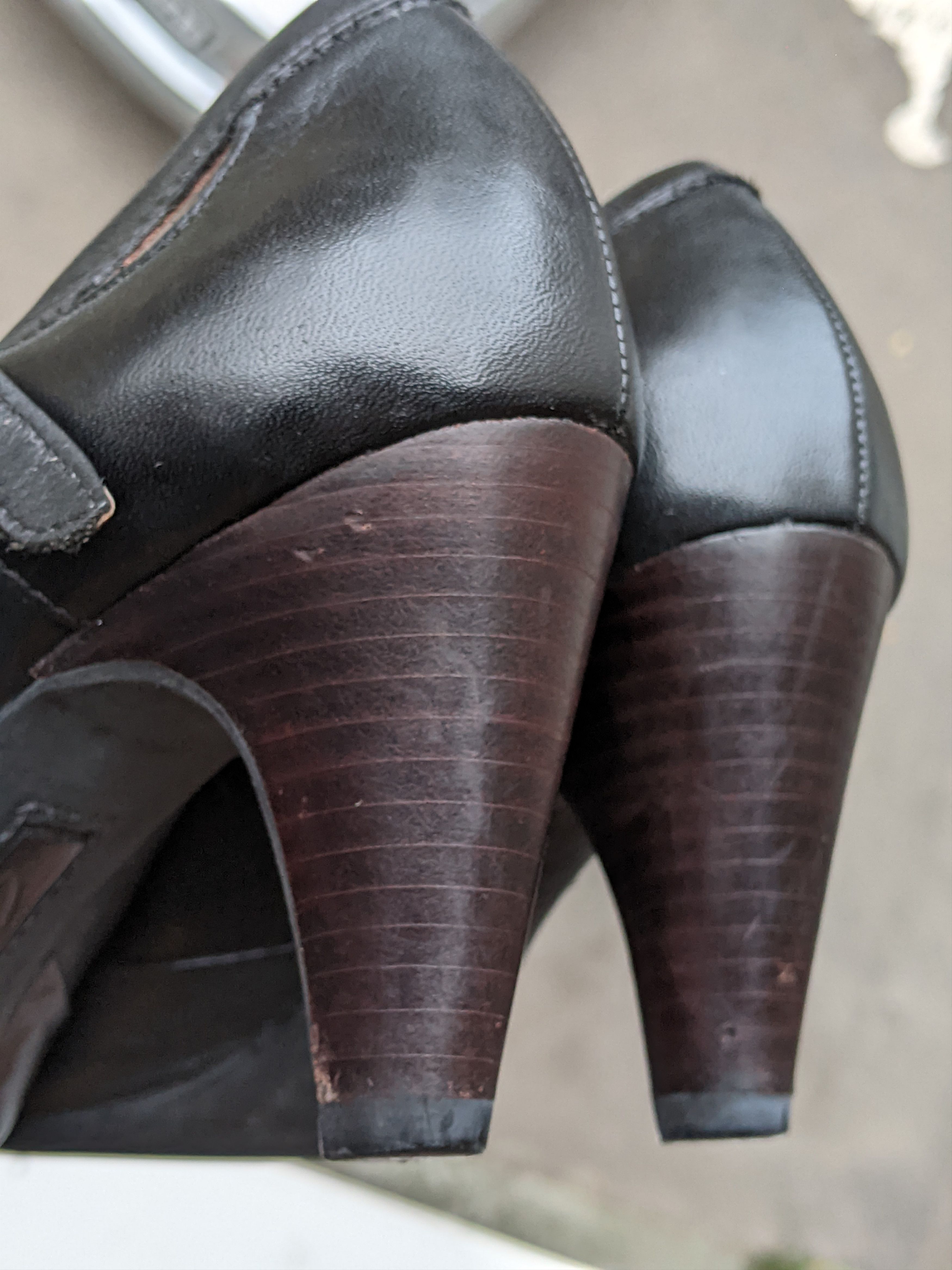 Clarks Clarks Mary Jane Heels Buckle Shoes Vintage Prada Gucci Size US 8.5 / IT 38.5 - 14 Thumbnail