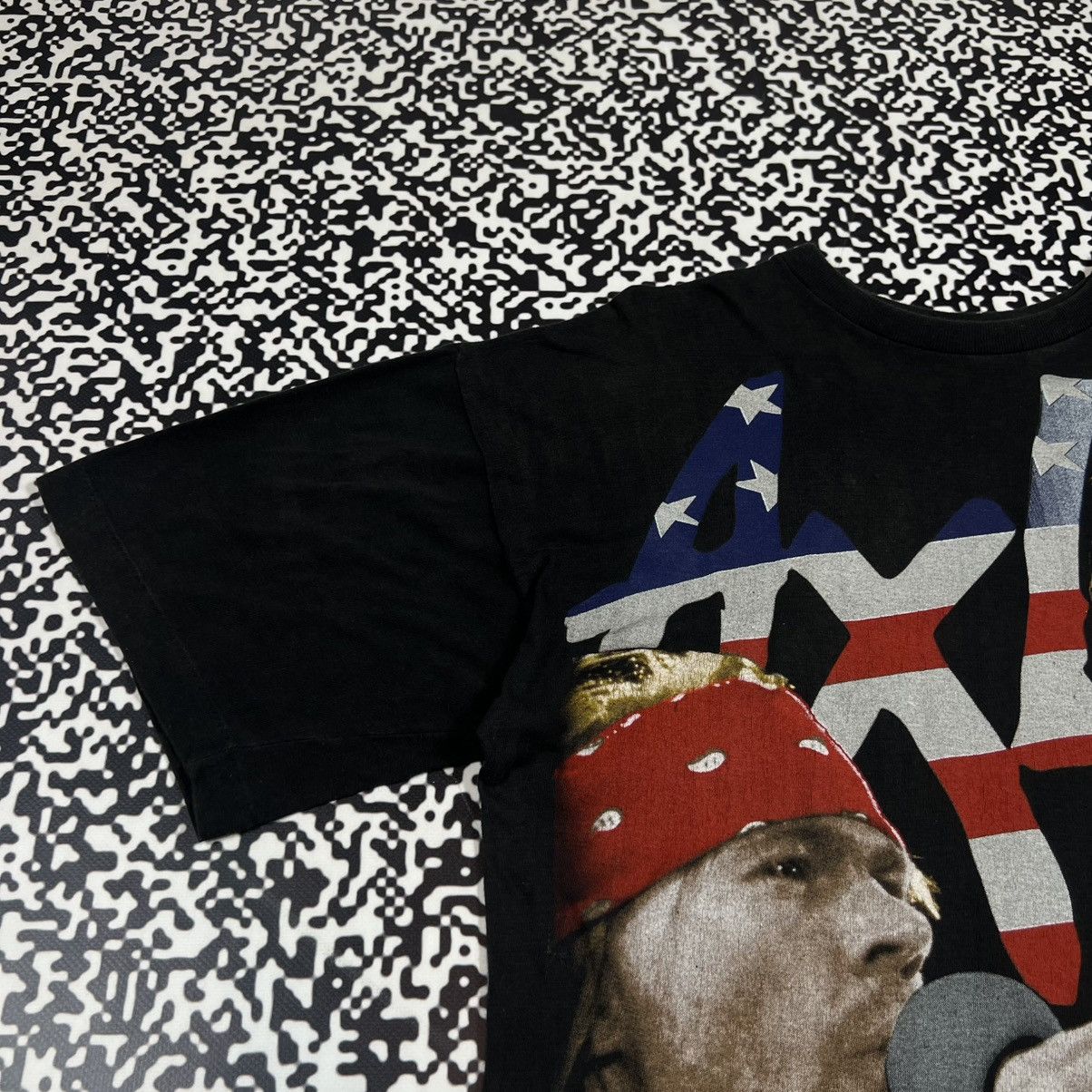 Guns N' Roses Vintage 90s Guns N Roses Axl Rose Use Your Illusion T-shirt Size US XL / EU 56 / 4 - 15 Thumbnail
