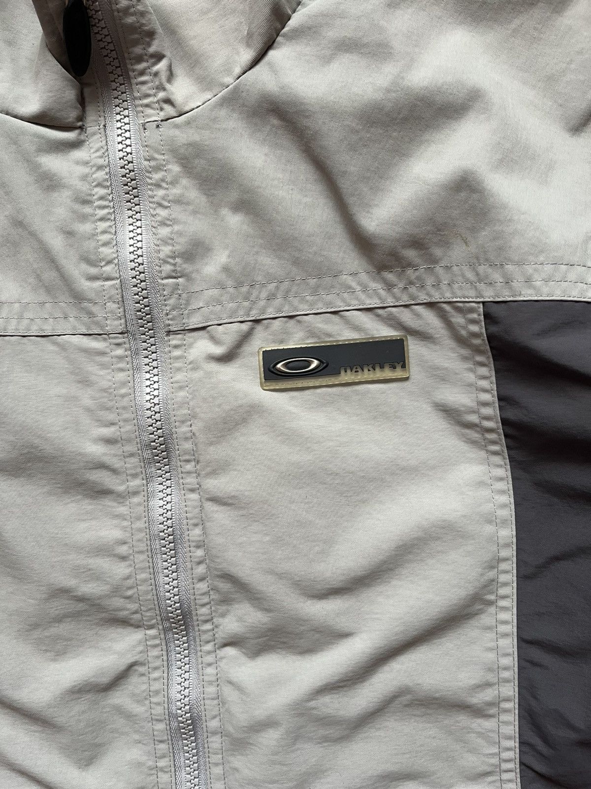 Oakley Vintage Oakley Software Gray Archive Jacket Gorpcore 90's Size US M / EU 48-50 / 2 - 3 Thumbnail