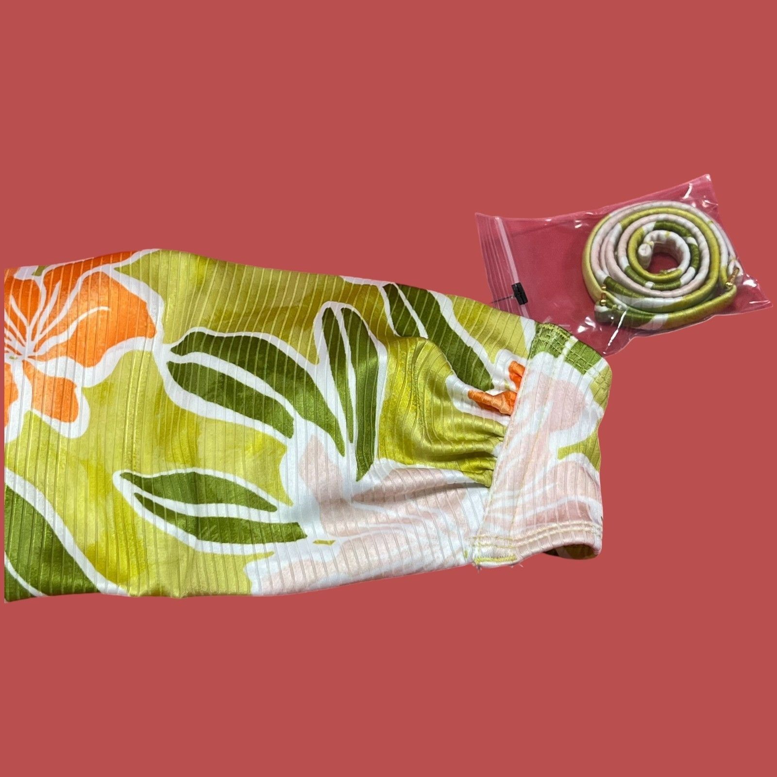 Other Shade & Shore - Women's Ribbed Hidden Underwire Bandeau Biki Size ONE SIZE - 16 Thumbnail