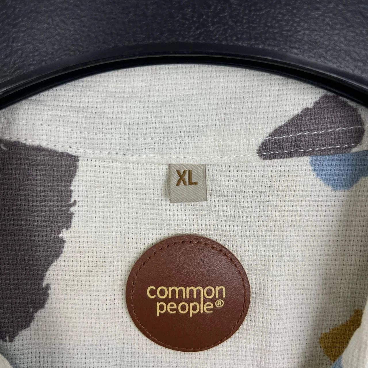 Common People Common People Button Up Shirt Men Collared Cotton XL Size US XL / EU 56 / 4 - 2 Thumbnail