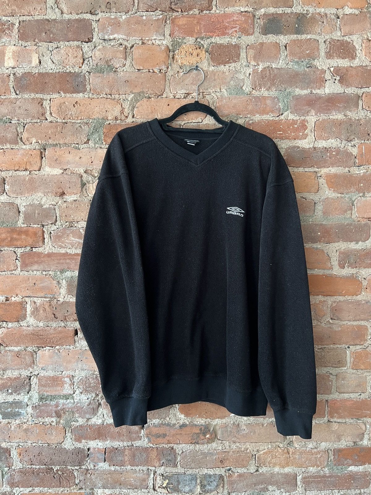 Umbro Vintage Umbro official fleece long sleeve sweatshirt black Size US XL / EU 56 / 4 - 1 Thumbnail