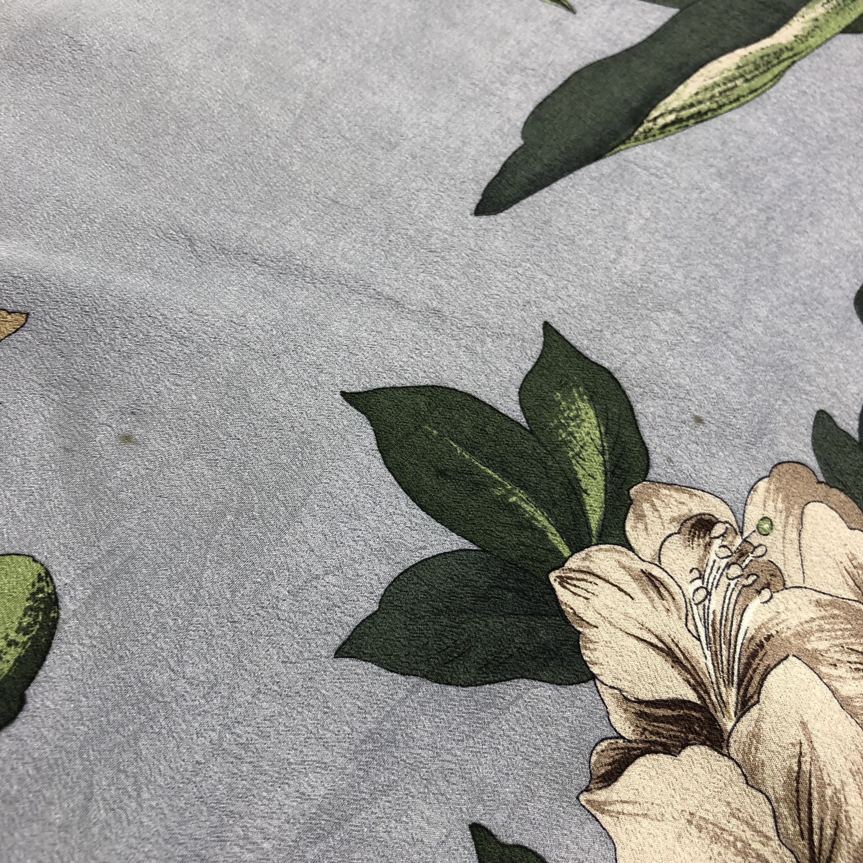 Perry Ellis Vintage Perry Ellis Floral Hand Rolled Silk Scarf M793 Size ONE SIZE - 7 Thumbnail