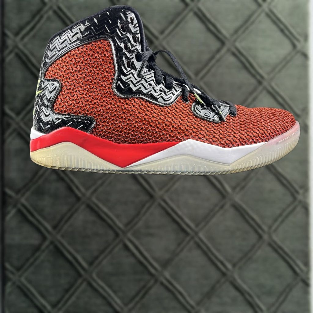 Jordan Brand Nike Air Jordan Spike 40 Men’s Size 11 Sneakers Ghost Green/Red/Black 819952-605 Size US 11 / EU 44 - 1 Thumbnail