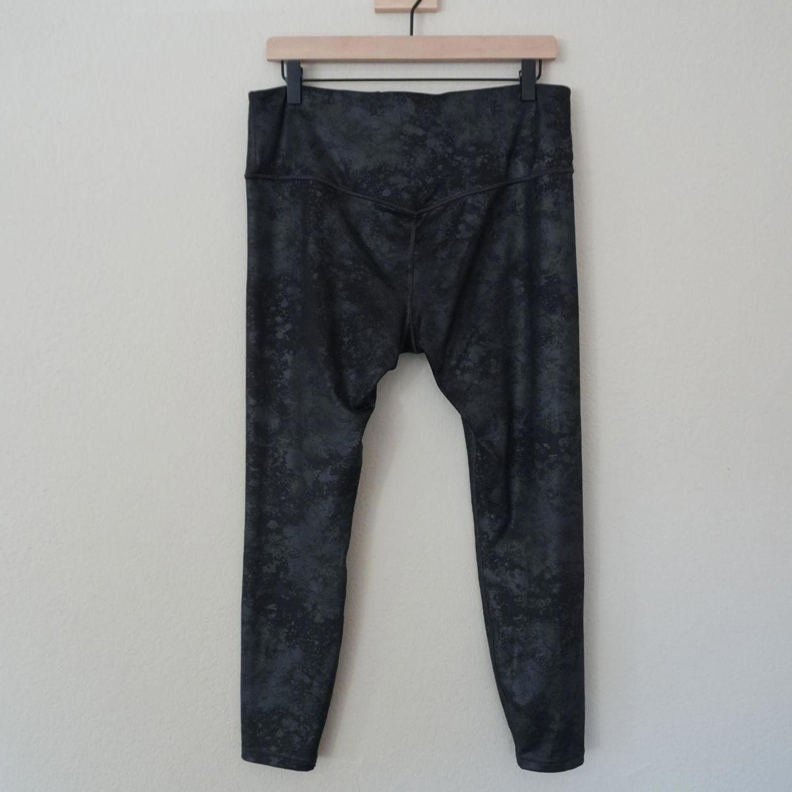 Other Athleta Legging Women's L Black Grey Size 36" / US 14 / IT 50 - 3 Thumbnail