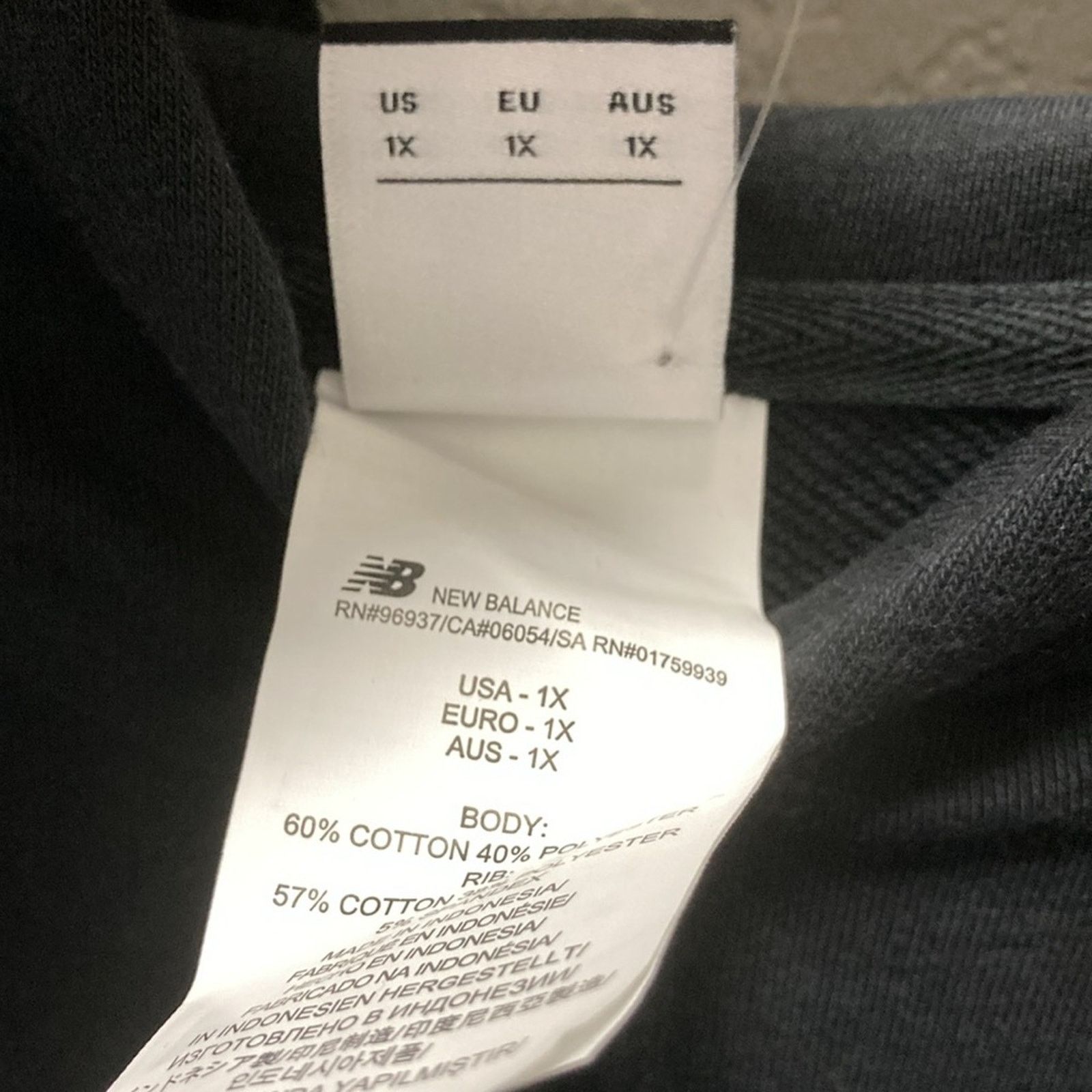 New Balance New Balance NB Black Logo Pullover Hoodie Black Men Size 1X Size US XL / EU 56 / 4 - 8 Thumbnail