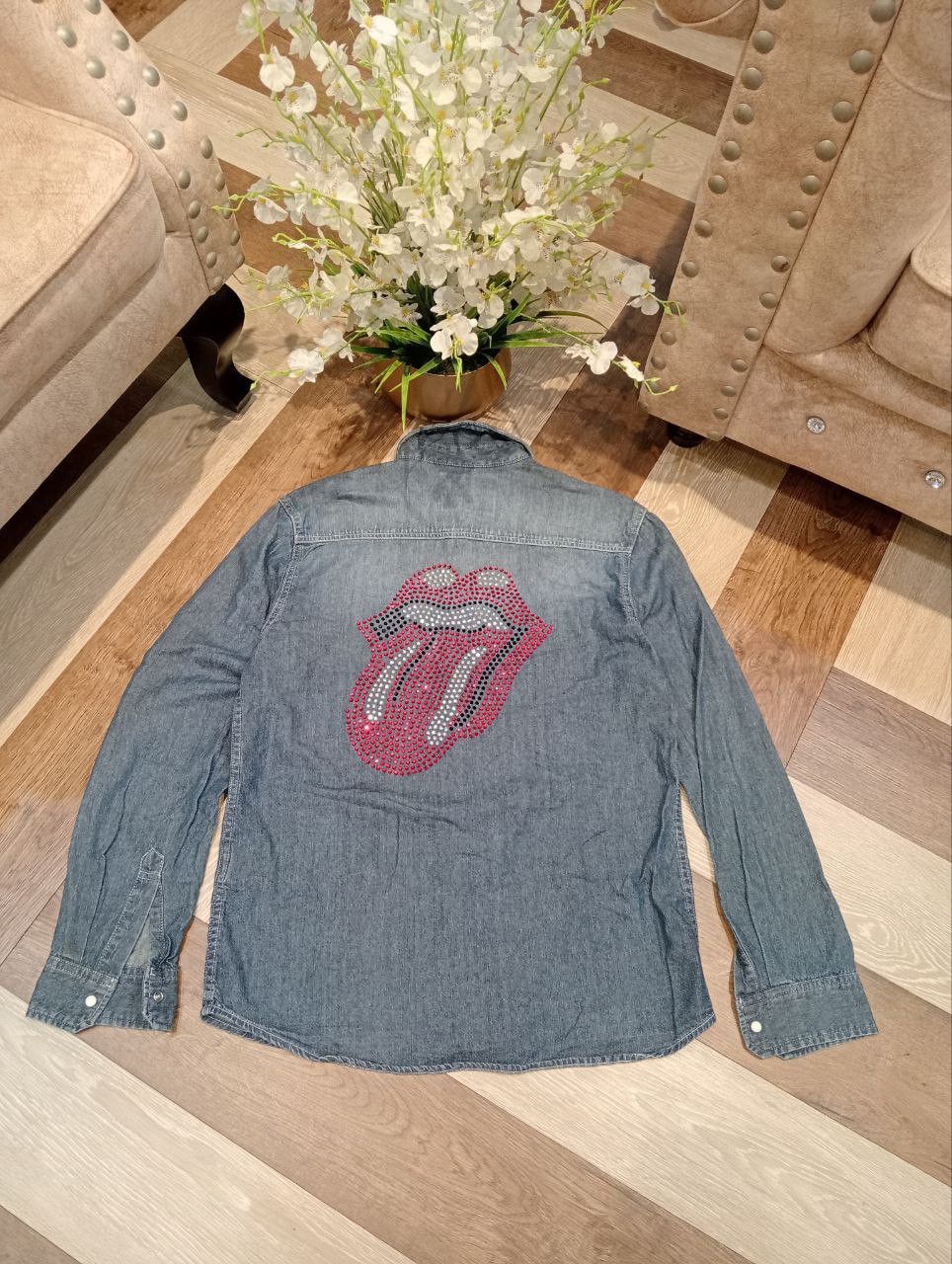 The Rolling Stones THE ROLLING STONES DENIM SHIRT - SIZE L Size US L / EU 52-54 / 3 - 3 Thumbnail