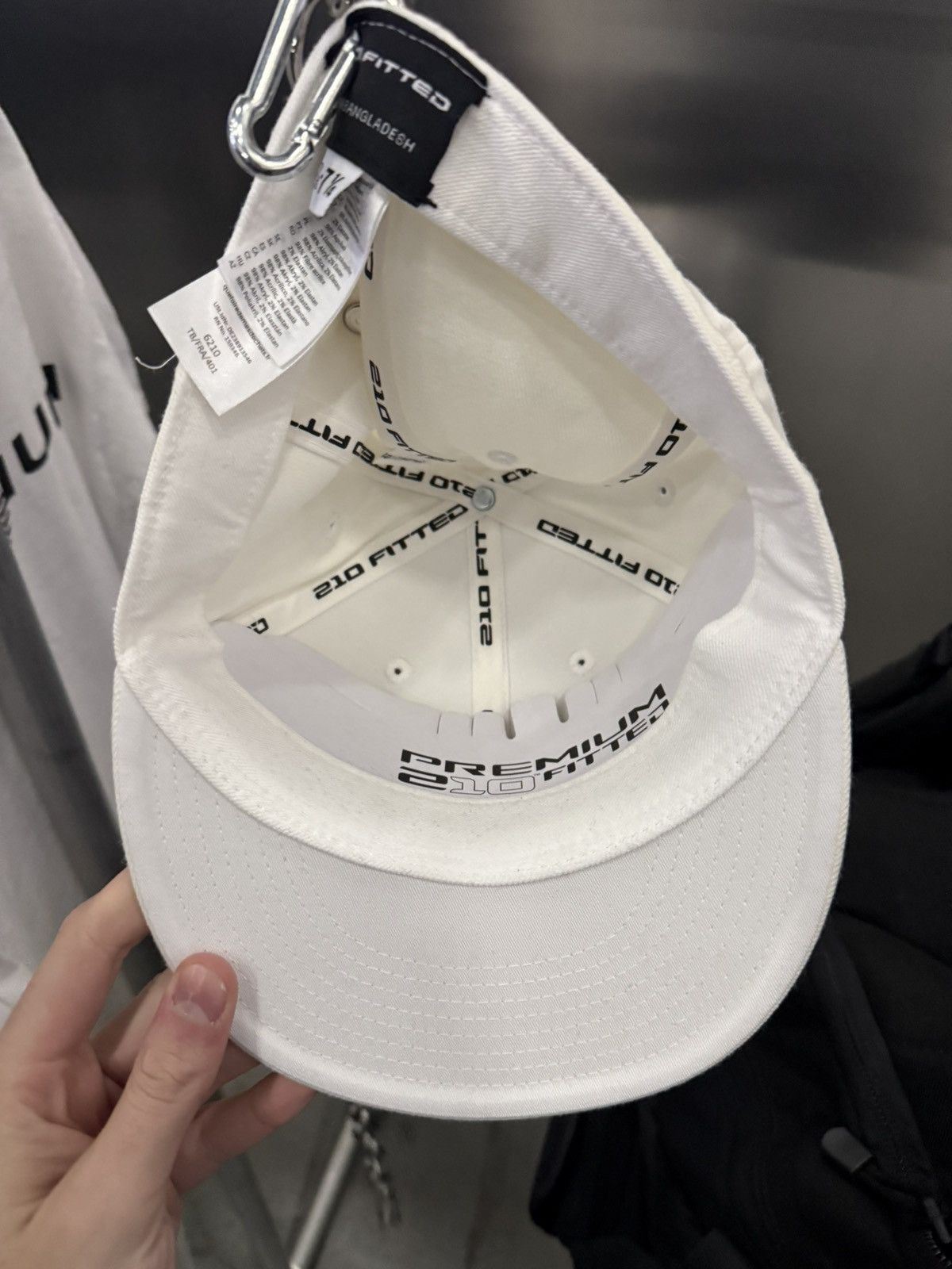 Ken Carson × Playboi Carti Opium Playboi Carti Ken Carson Cap White ComplexCon Size ONE SIZE - 4 Thumbnail